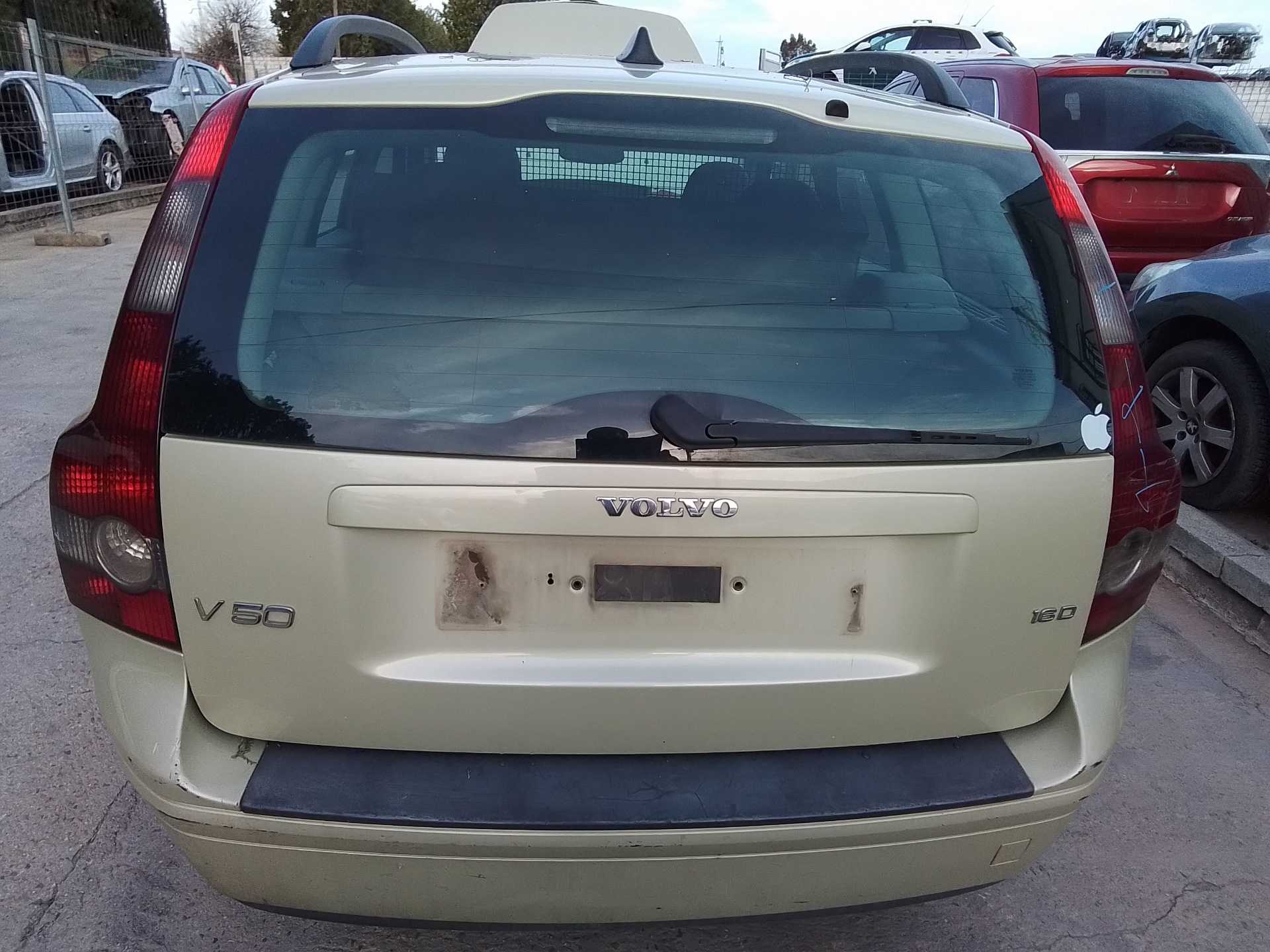 Recambio de porton trasero para volvo v50 familiar 1.6 diesel cat referencia OEM IAM   
