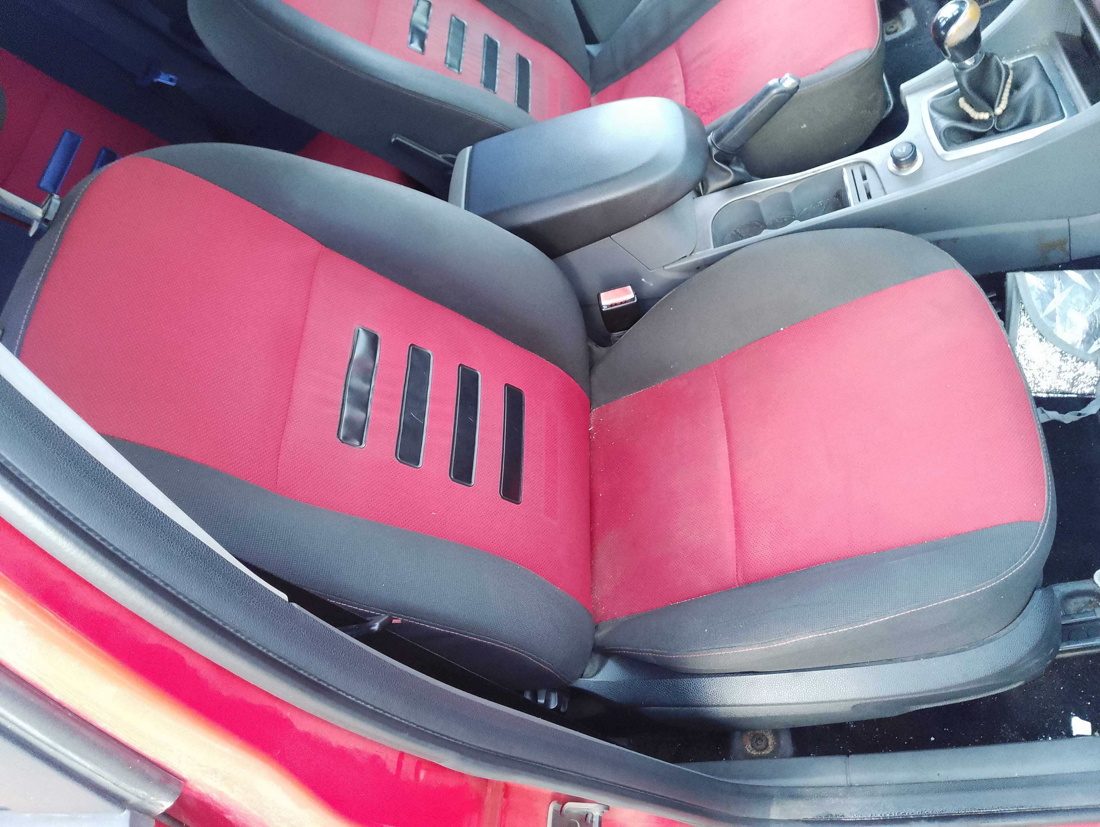 Recambio de asiento delantero derecho para ford focus berlina (cap) ambiente (d) referencia OEM IAM   