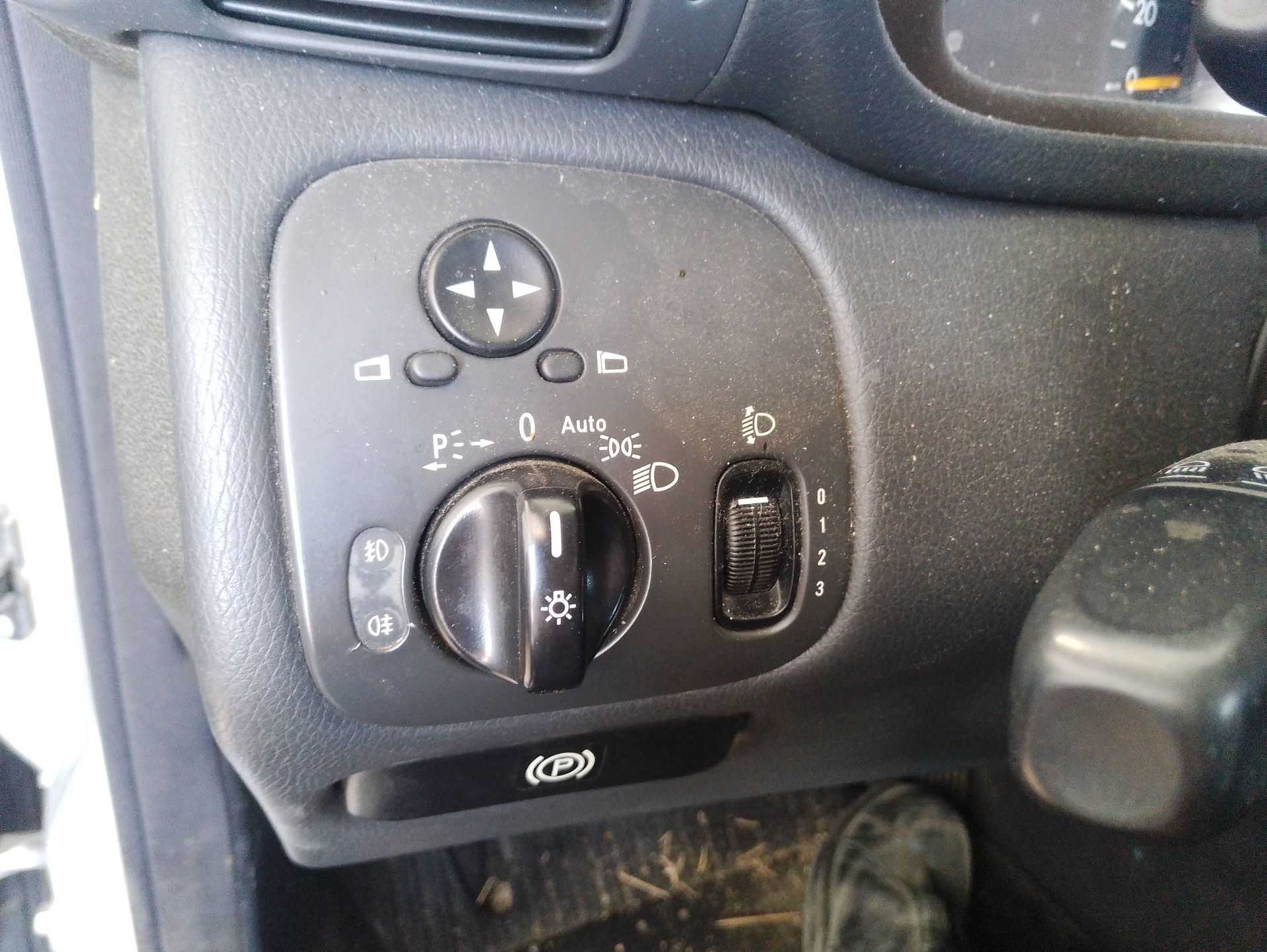 Recambio de mando luces para mercedes-benz clase c (w203) c 220 cdi (203.006) referencia OEM IAM   