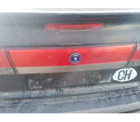 Recambio de piloto trasero central para saab 900 berlina 2.0 cat referencia OEM IAM   