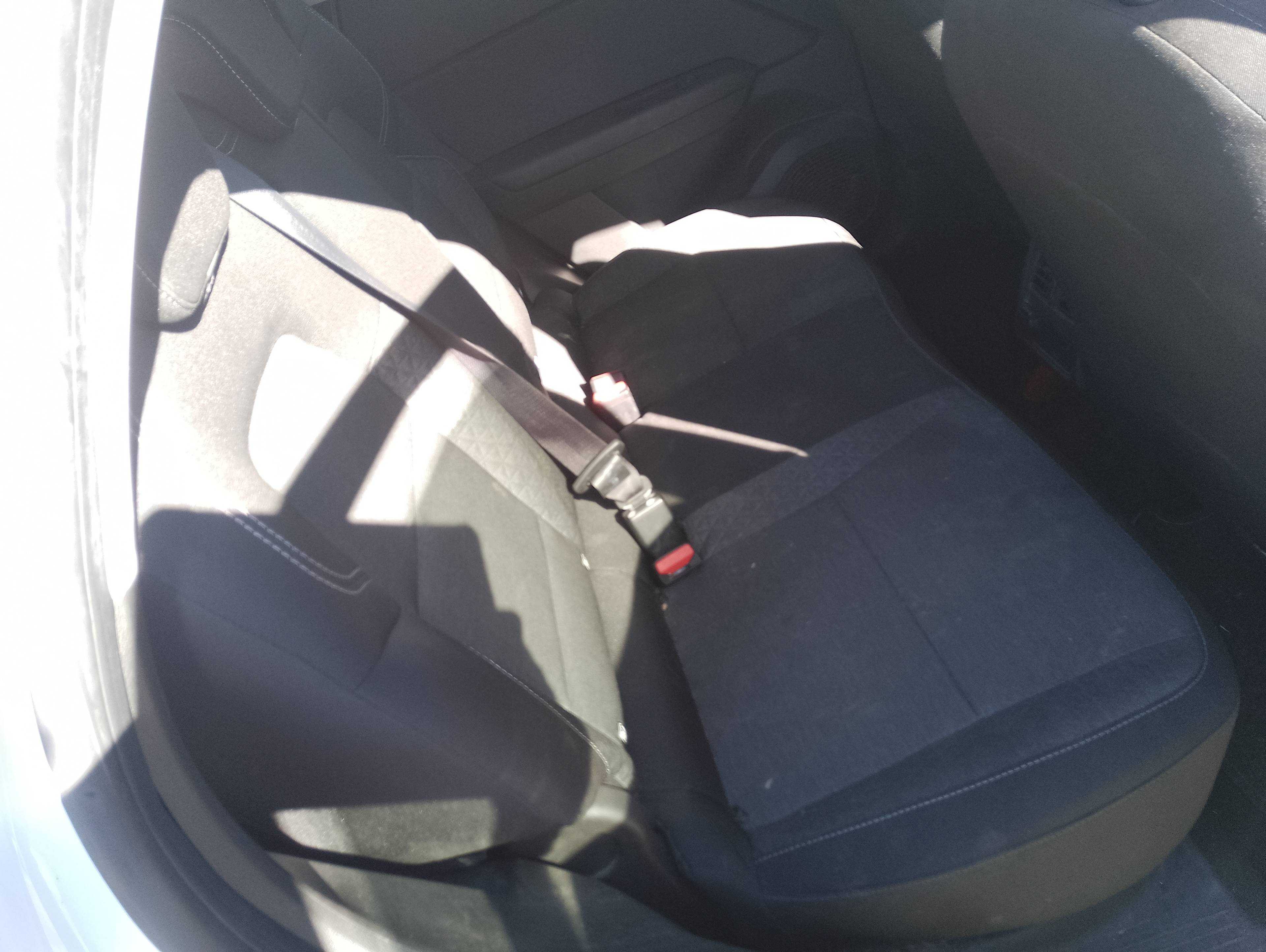 Recambio de asientos traseros para renault captur ii equilibre referencia OEM IAM   