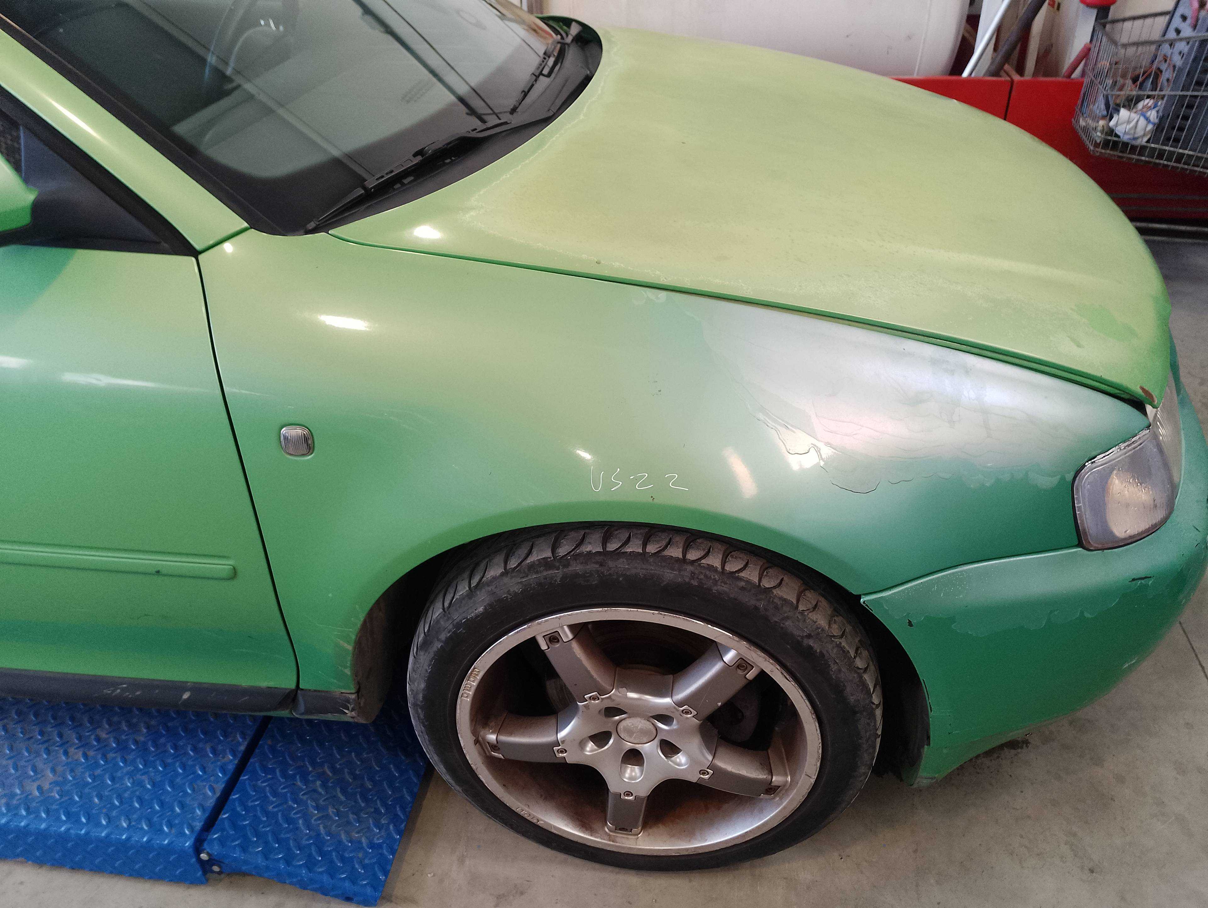 Recambio de aleta delantera derecha para audi a3 (8l) 1.8 ambiente referencia OEM IAM   