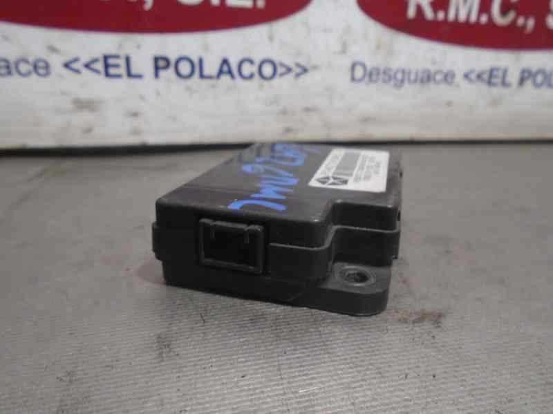Recambio de centralita caja de fusibles para jeep compass limited referencia OEM IAM P04671918AE  