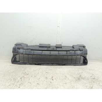 REJILLA PARAGOLPES CENTRAL A1698850023 