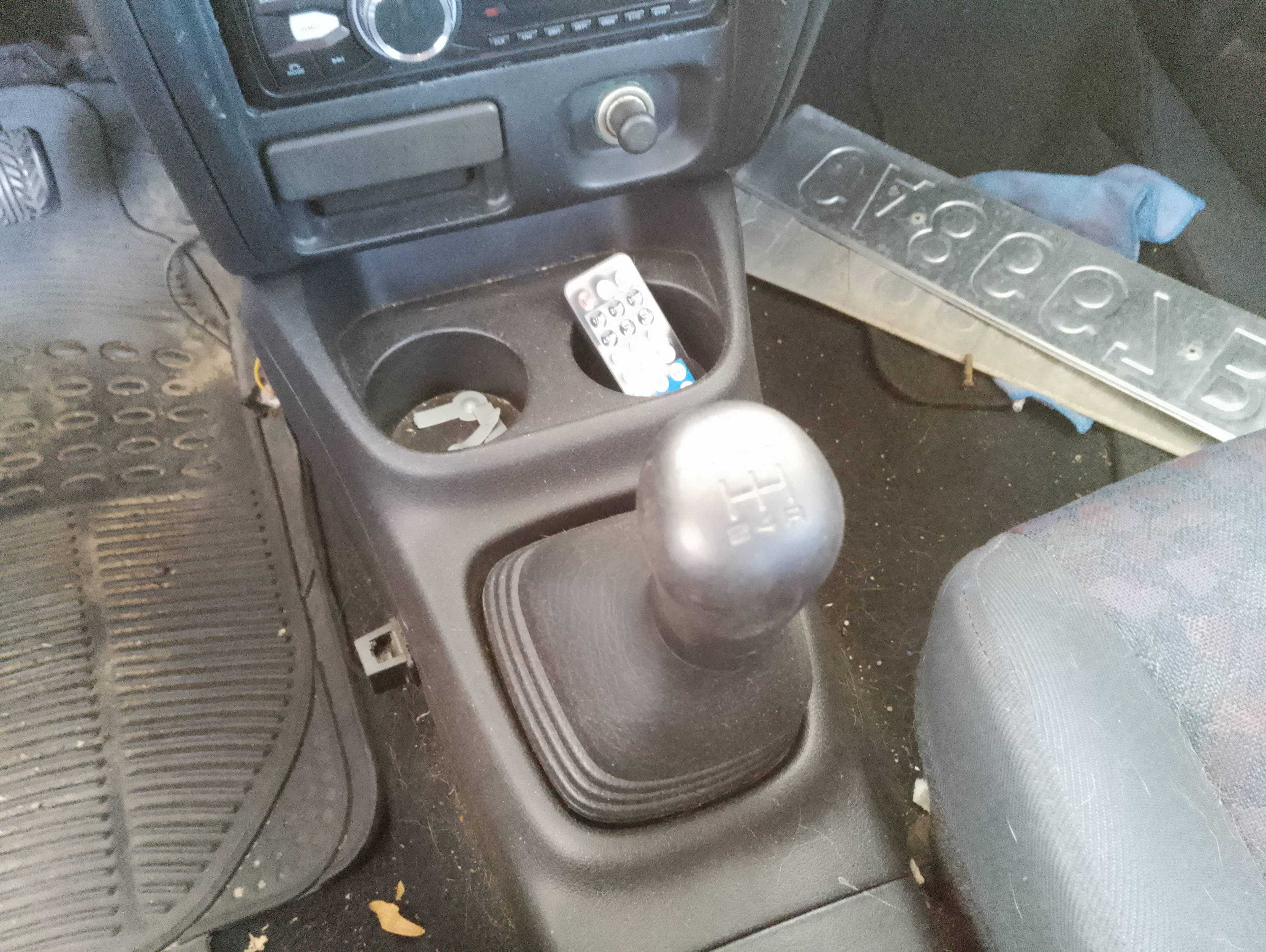 Recambio de palanca cambio para mazda 323 berlina c/f/s (ba) 1.5 c referencia OEM IAM   