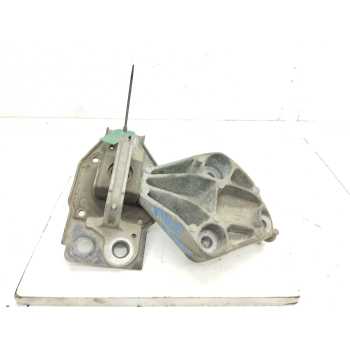 SOPORTE MOTOR DERECHO 500900500 