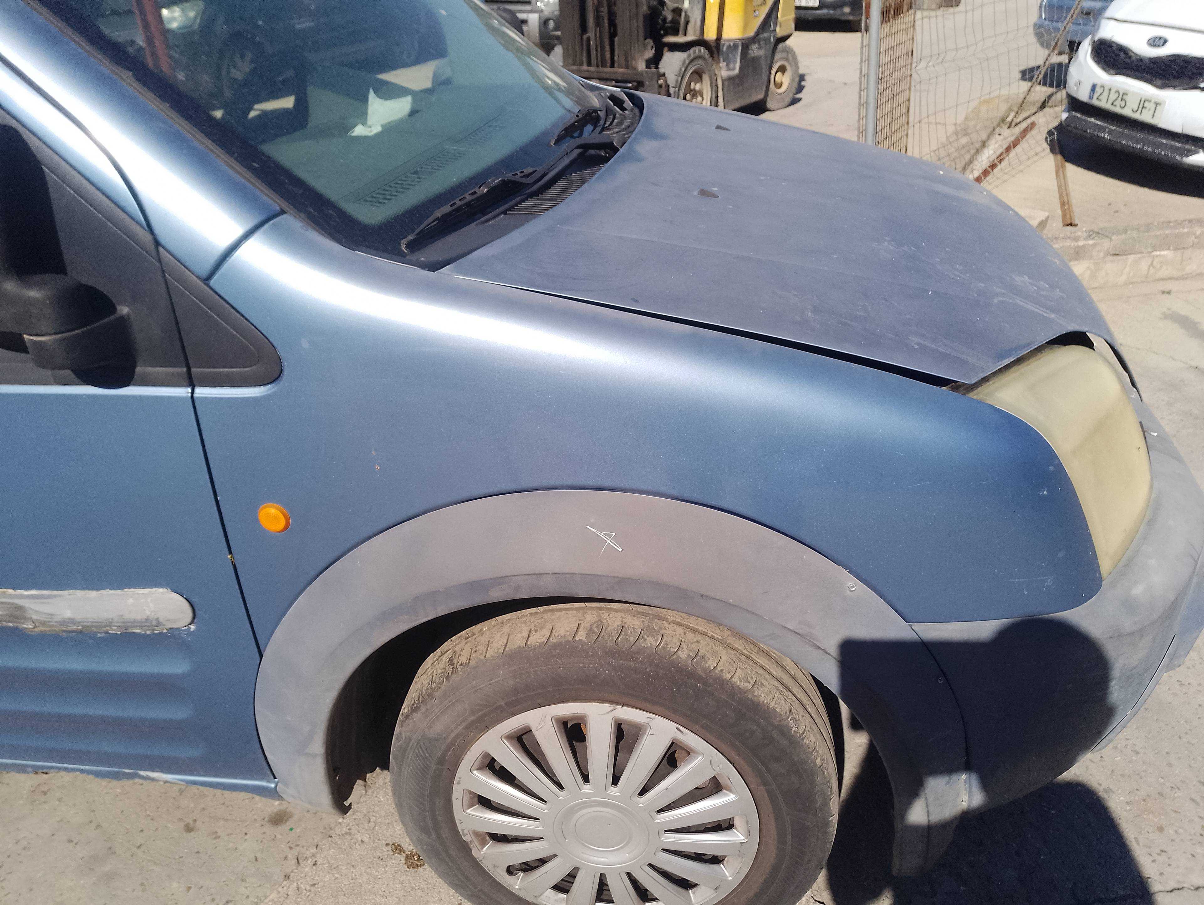 Recambio de aleta delantera derecha para ford transit connect (tc7) furgón ft 200s referencia OEM IAM   
