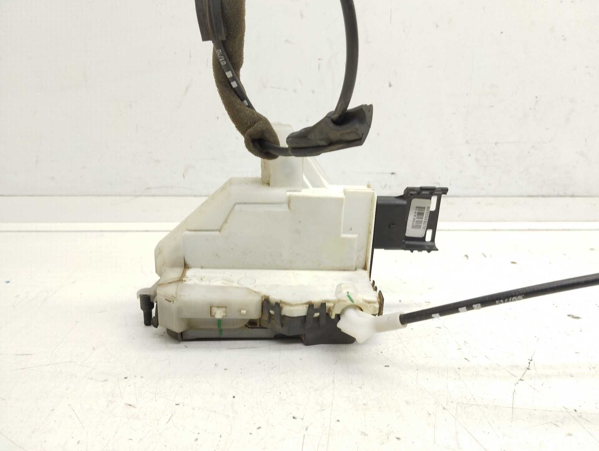 Recambio de cerradura puerta delantera derecha para citroën c5 berlina business referencia OEM IAM PSA732148  