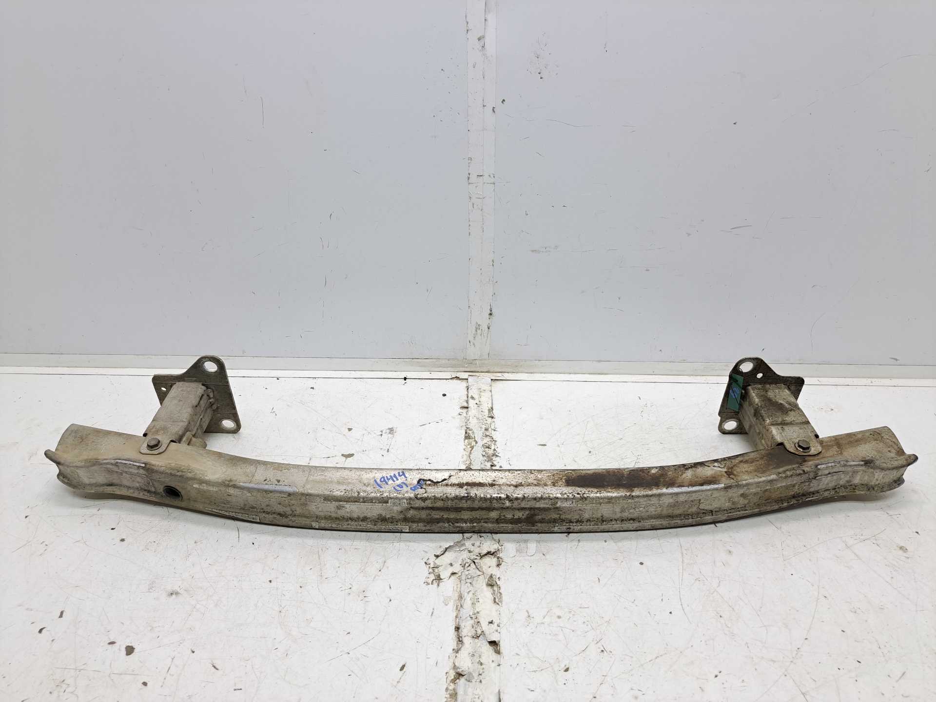 Recambio de refuerzo paragolpes delantero para renault scenic ii authentique referencia OEM IAM 8200011108 8200011107 
