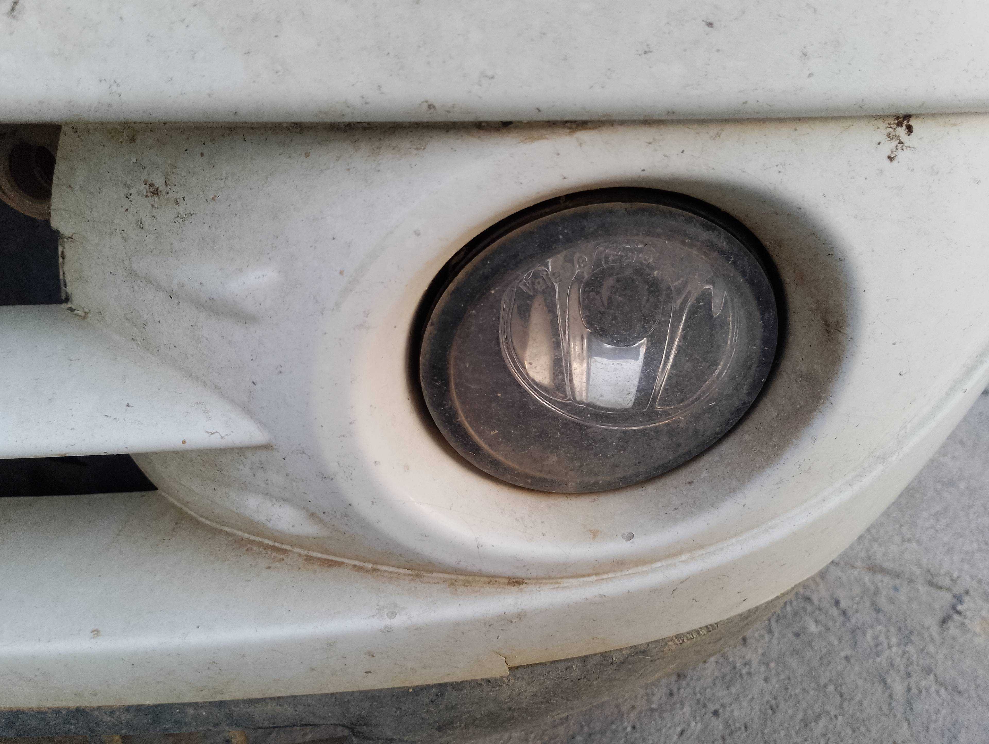 Recambio de faro antiniebla izquierdo para renault clio ii fase ii (b/cb0) authentique referencia OEM IAM   
