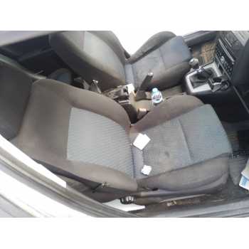ASIENTO DELANTERO DERECHO 