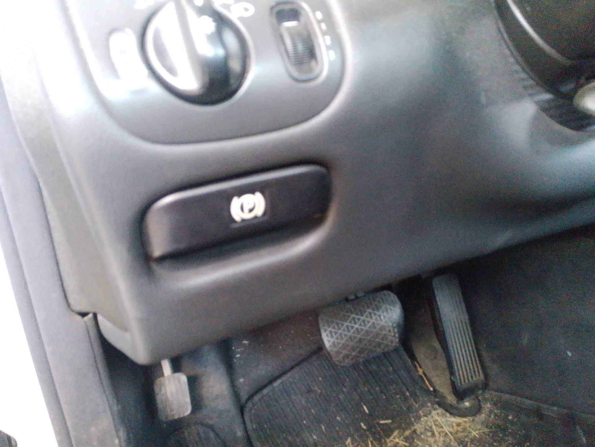 Recambio de palanca freno para mercedes-benz clase c (w203) c 220 cdi (203.006) referencia OEM IAM   