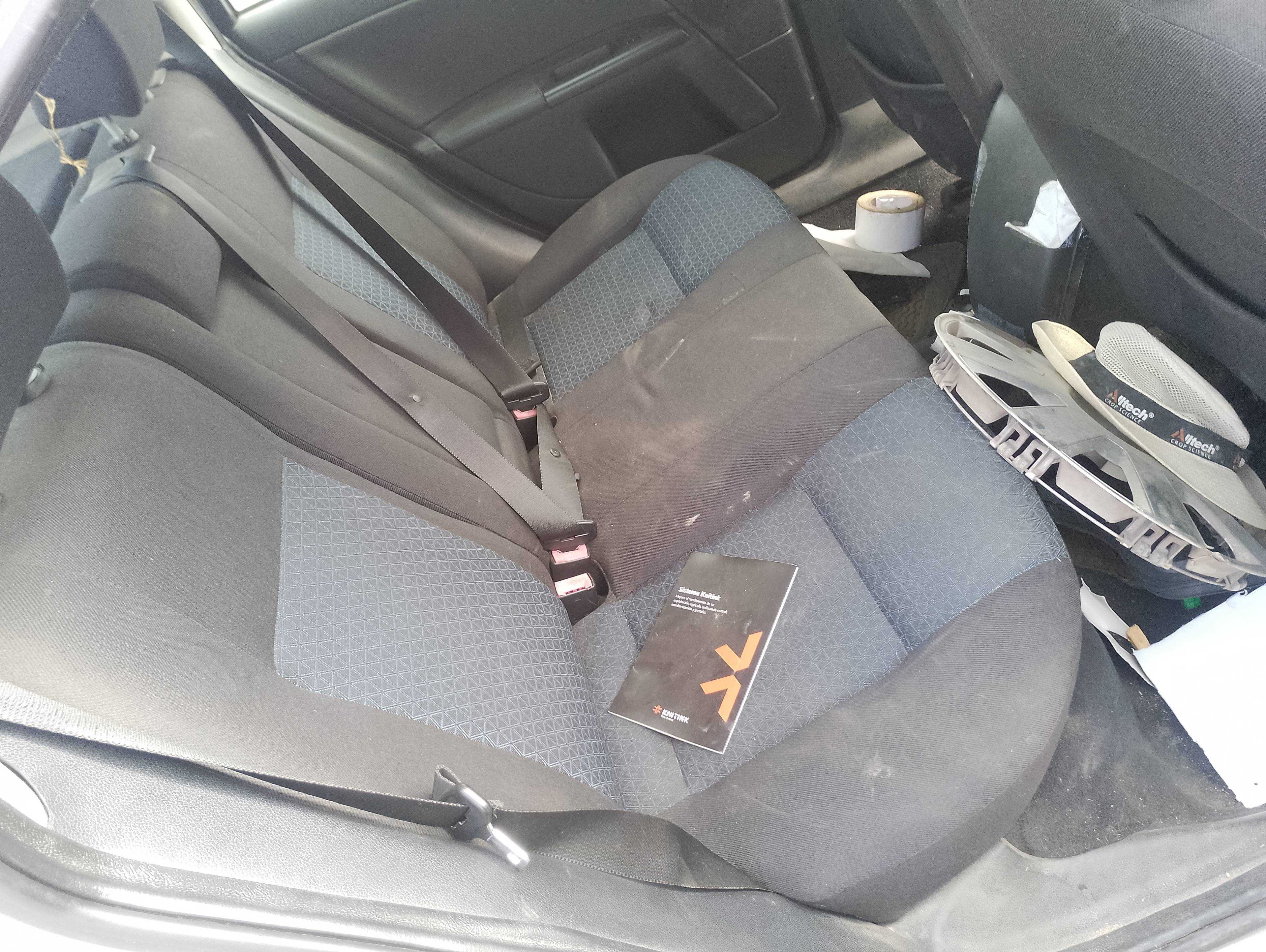 Recambio de asientos traseros para ford mondeo berlina (ge) ambiente referencia OEM IAM   
