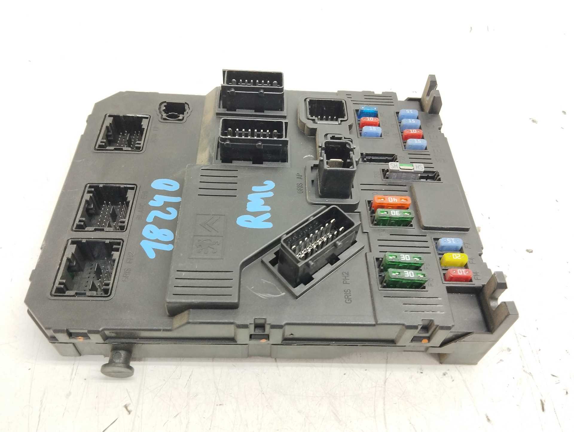 Recambio de centralita bcm para citroën xsara picasso 1.6 hdi 90 exclusive referencia OEM IAM 9653667680 S118085220E 