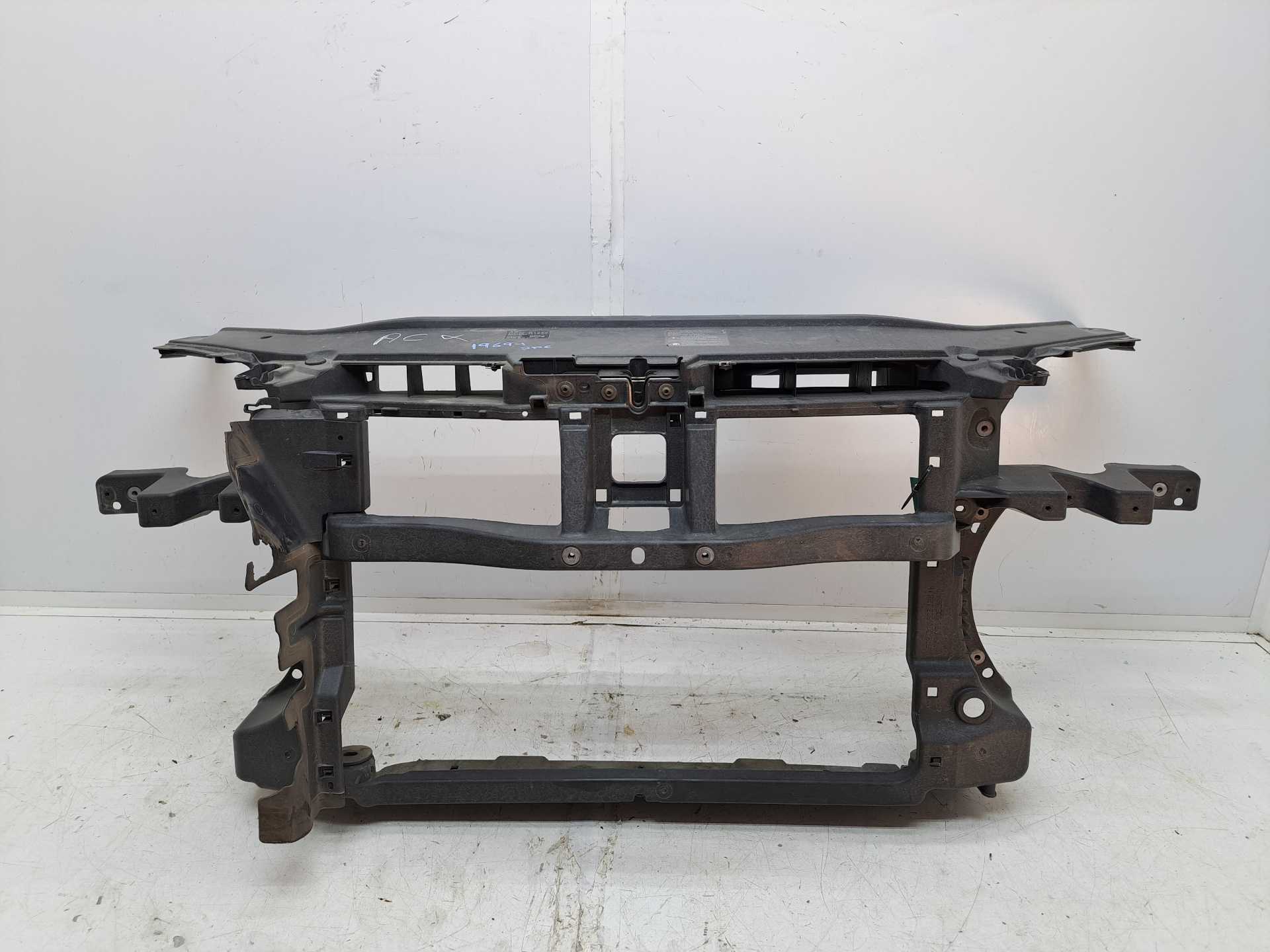 Recambio de panel frontal para volkswagen passat berlina (3c2) advance referencia OEM IAM   