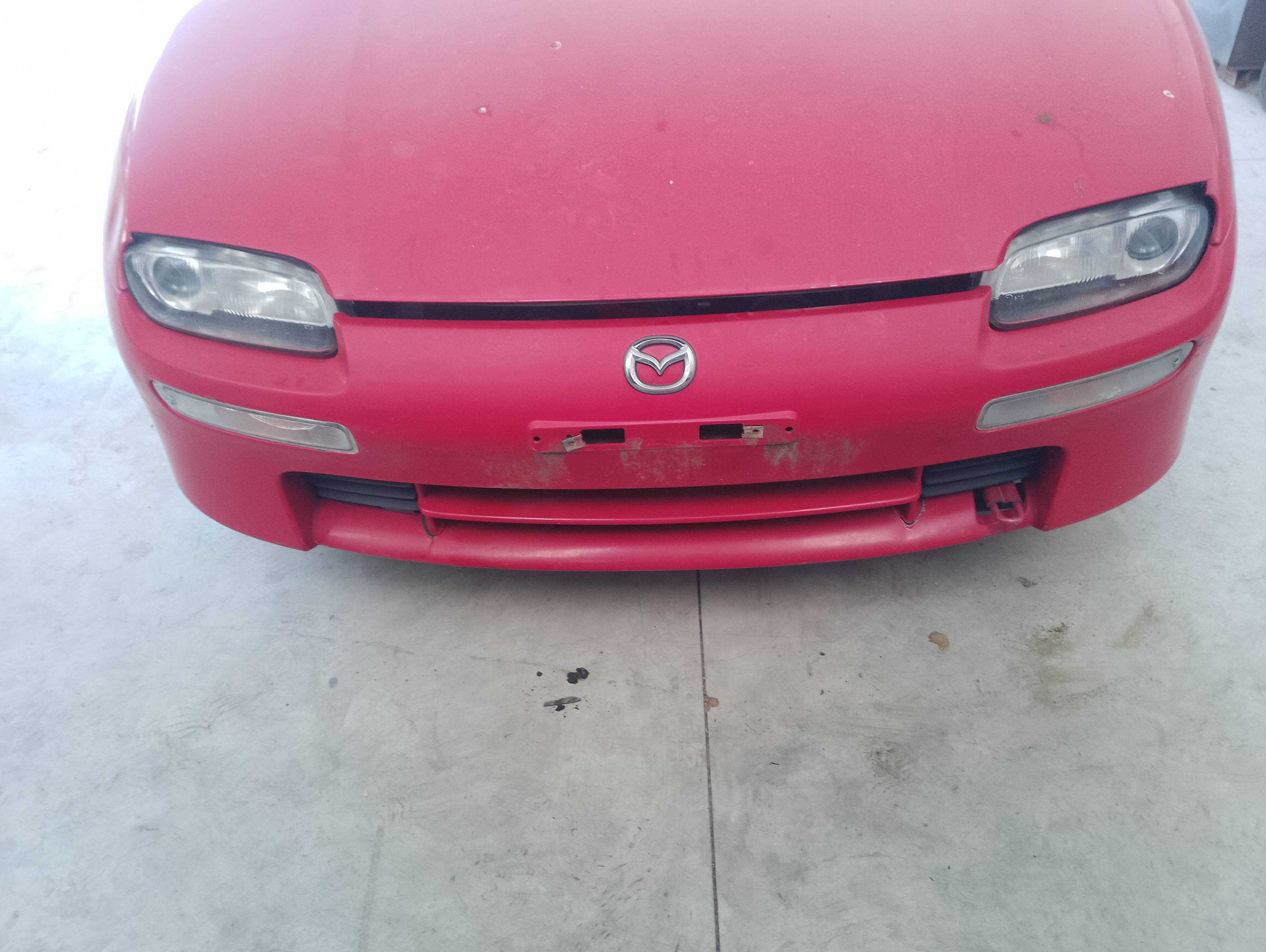 Recambio de paragolpes delantero para mazda 323 berlina c/f/s (ba) 1.5 c referencia OEM IAM   