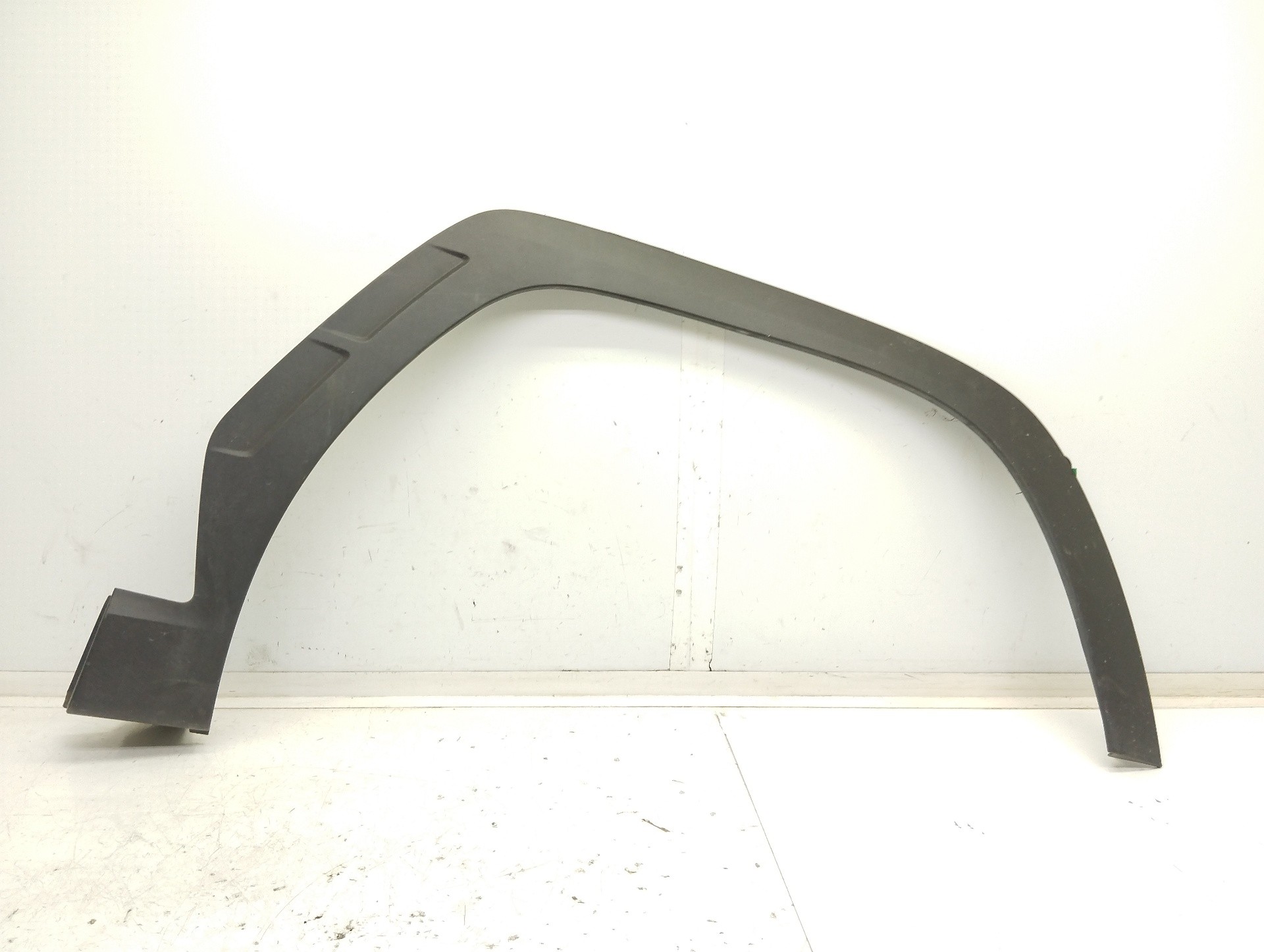 Recambio de aletin delantero derecho para hyundai tucson (nx) klass 2wd referencia OEM IAM 87712N7000  