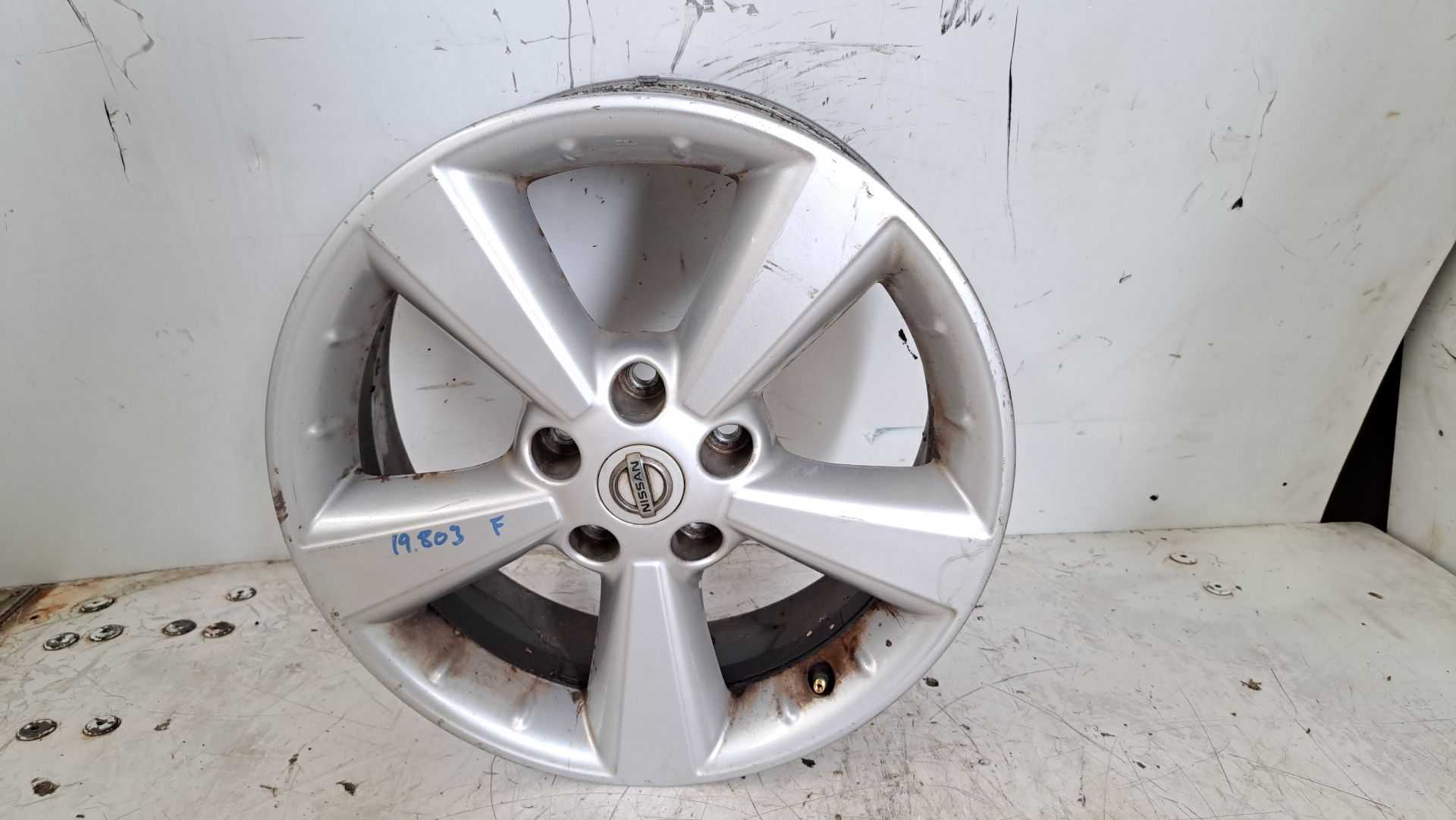 Recambio de llanta para nissan qashqai+2 (jj10) acenta referencia OEM IAM r17 ey17amb55 