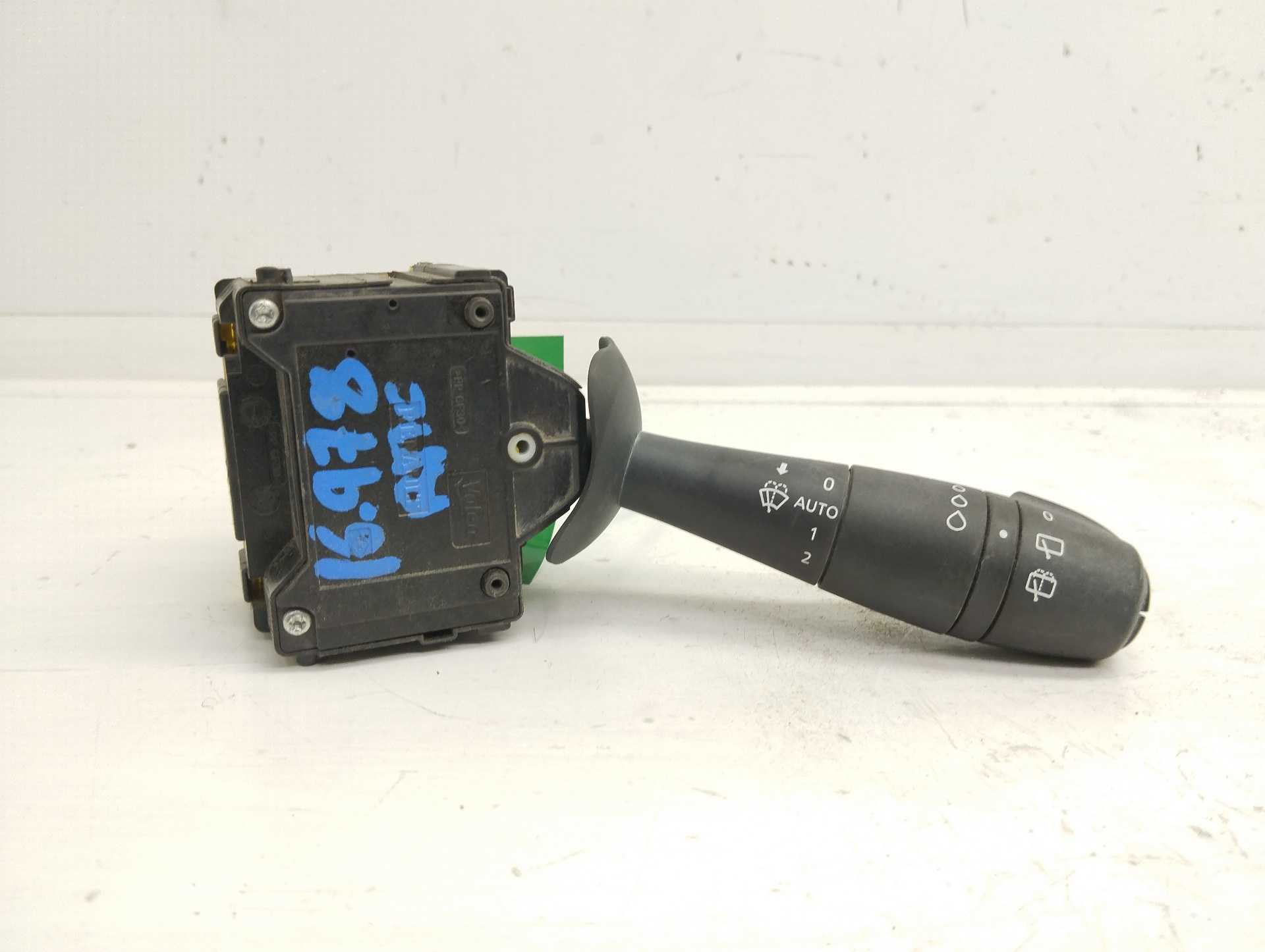 Recambio de mando limpia para renault captur 1.5 dci diesel fap referencia OEM IAM E10670325 255675887R 