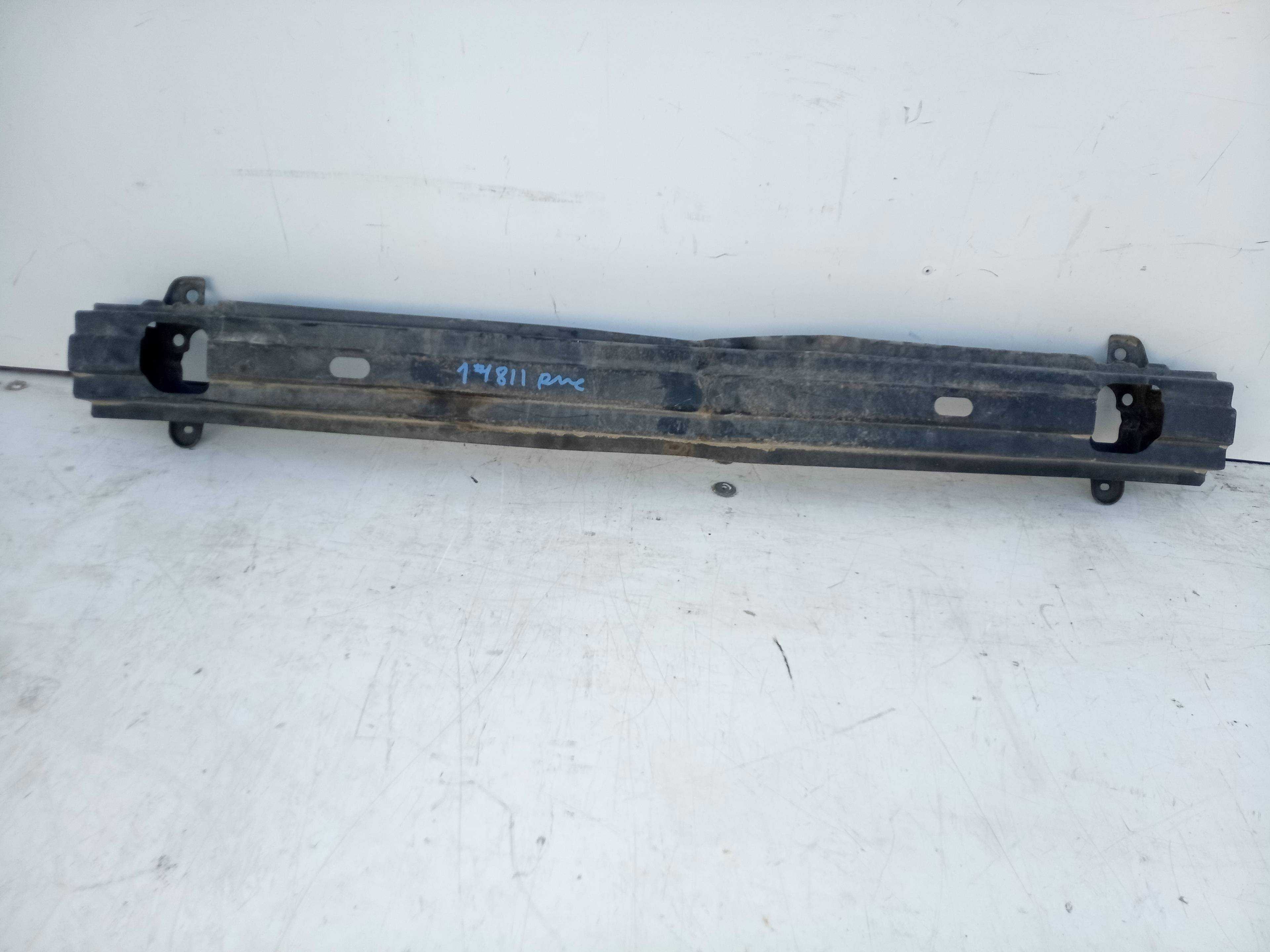 Recambio de refuerzo paragolpes delantero para hyundai accent (mc) gl referencia OEM IAM   