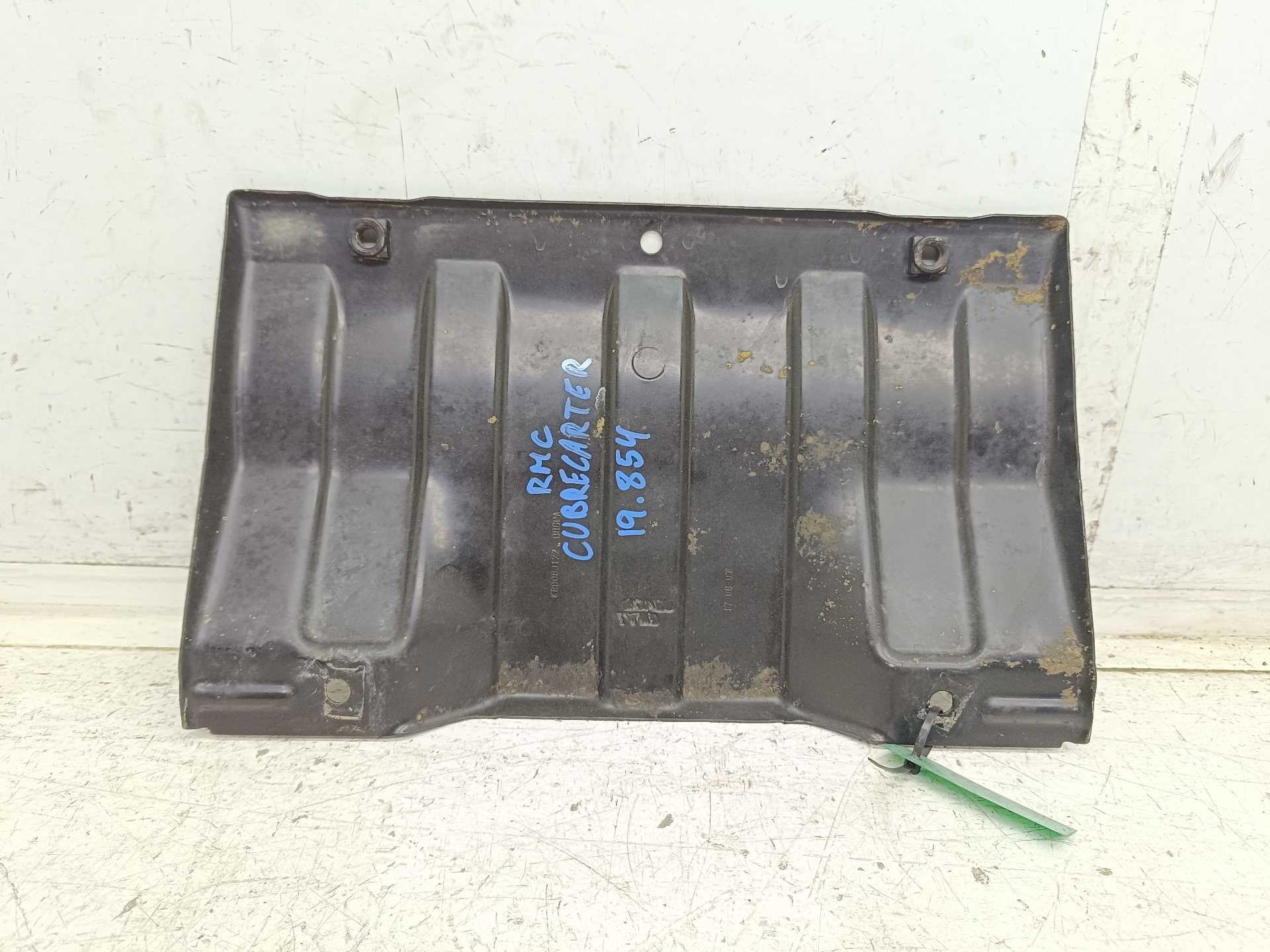 Recambio de cubrecarter para land rover discovery v6 td edition 60 yrs referencia OEM IAM KRB000122  