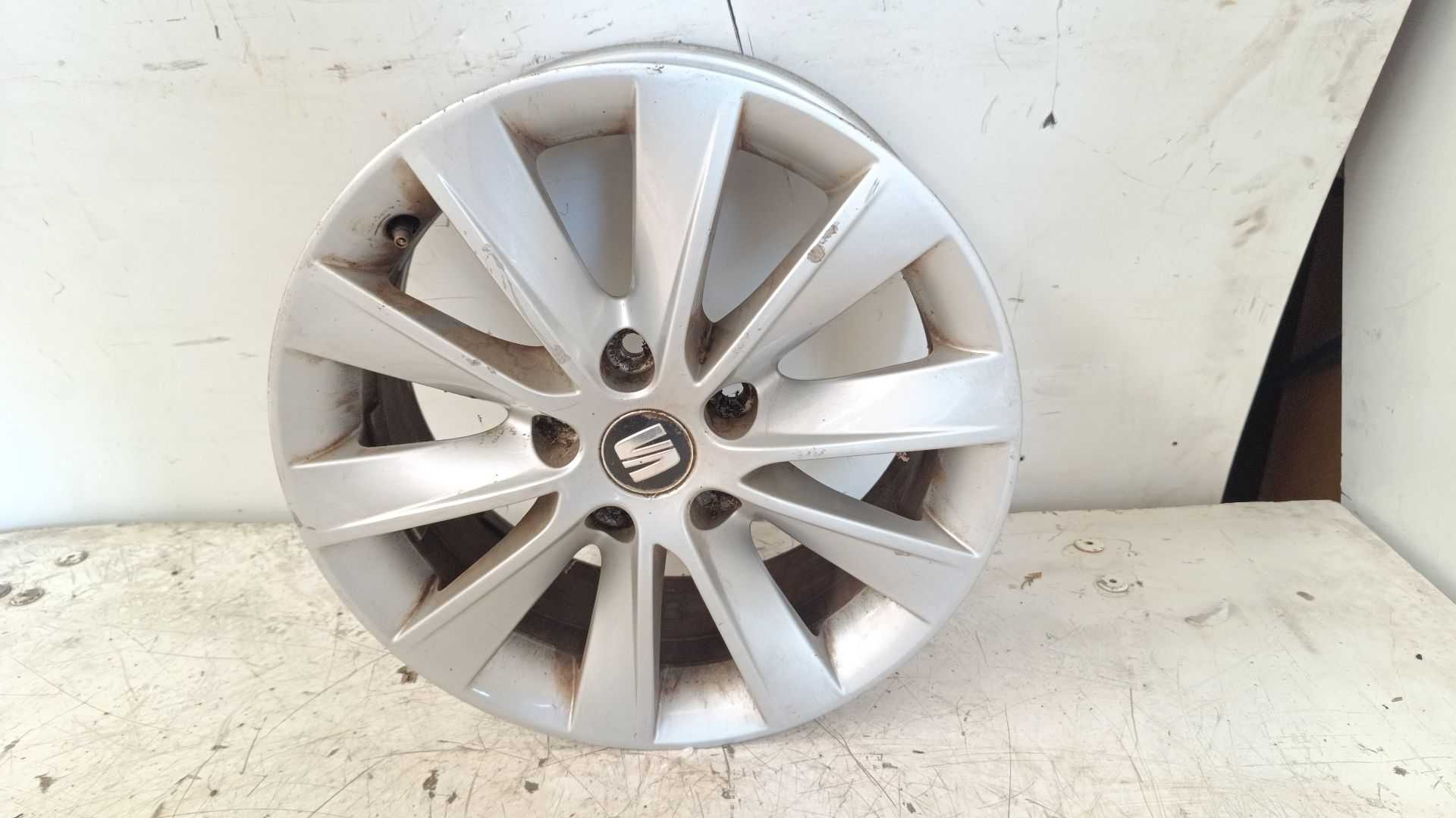 Recambio de llanta para seat leon st (5f8) fr referencia OEM IAM r16 5f0601025r 