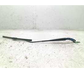 Recambio de brazo limpia delantero derecho para dacia lodgy laureate referencia OEM IAM 288861710R  
