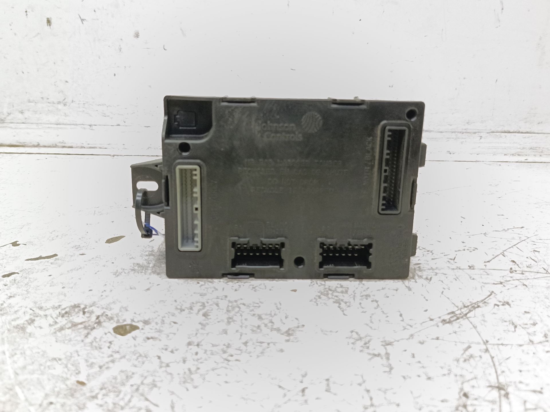 Recambio de modulo electronico para smart forfour basis (52kw) (453.042) referencia OEM IAM 284B13375R  