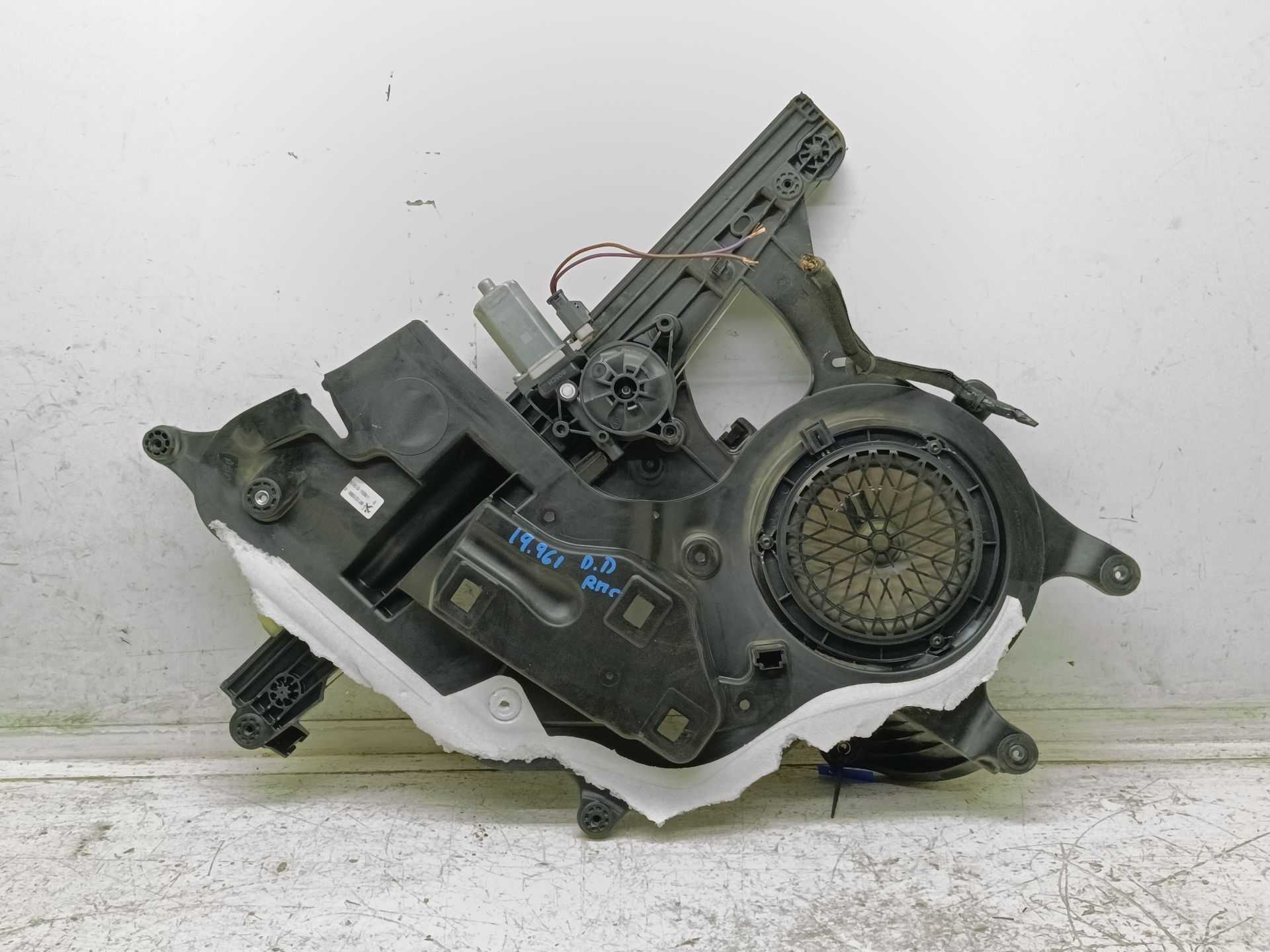 Recambio de elevalunas delantero derecho para opel combo furgoneta/monovolumen (k9) 1.5 d referencia OEM IAM 9840175580 98172120