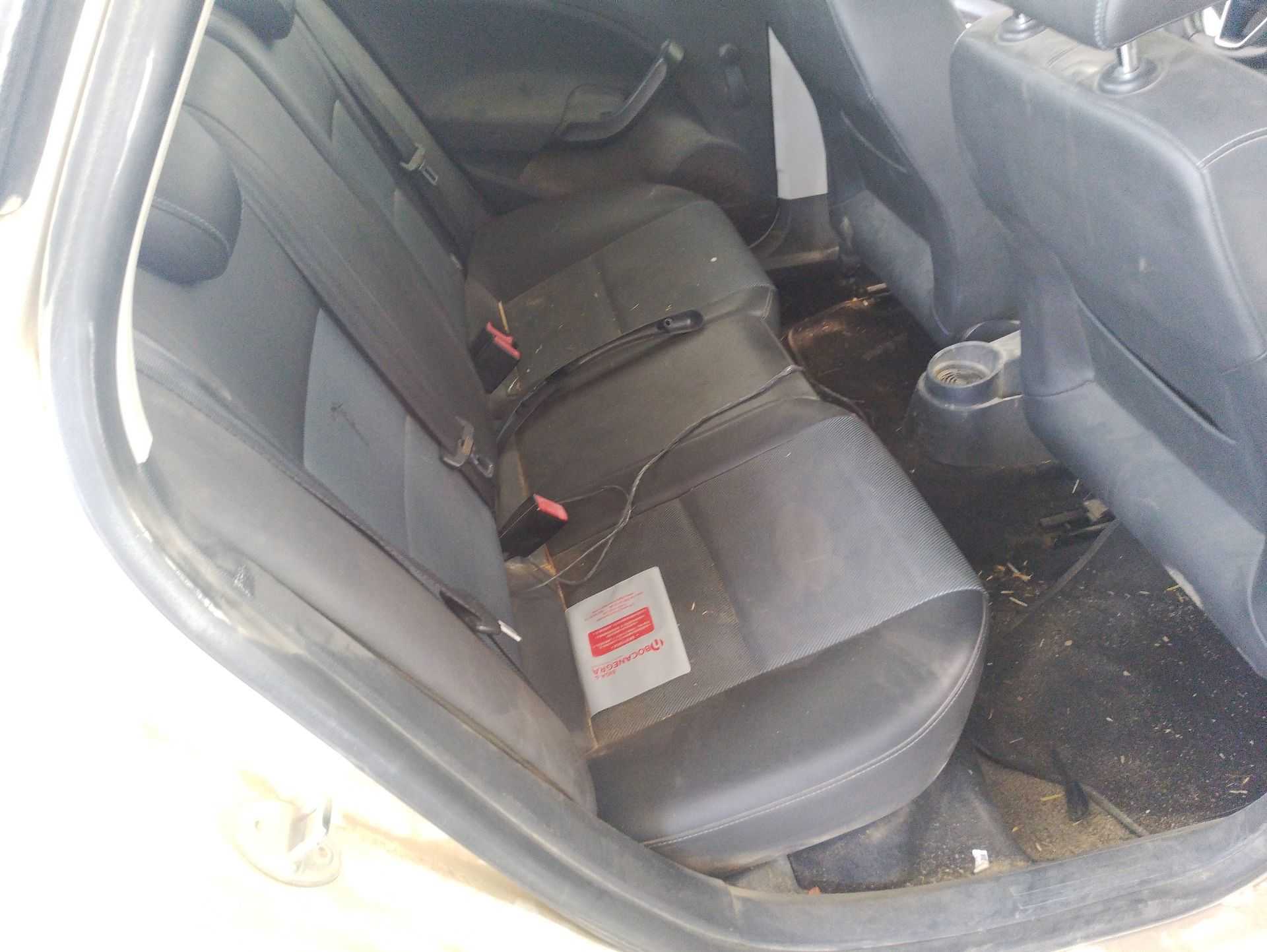 Recambio de asientos traseros para seat ibiza iv (6j5, 6p1) 1.0 referencia OEM IAM   