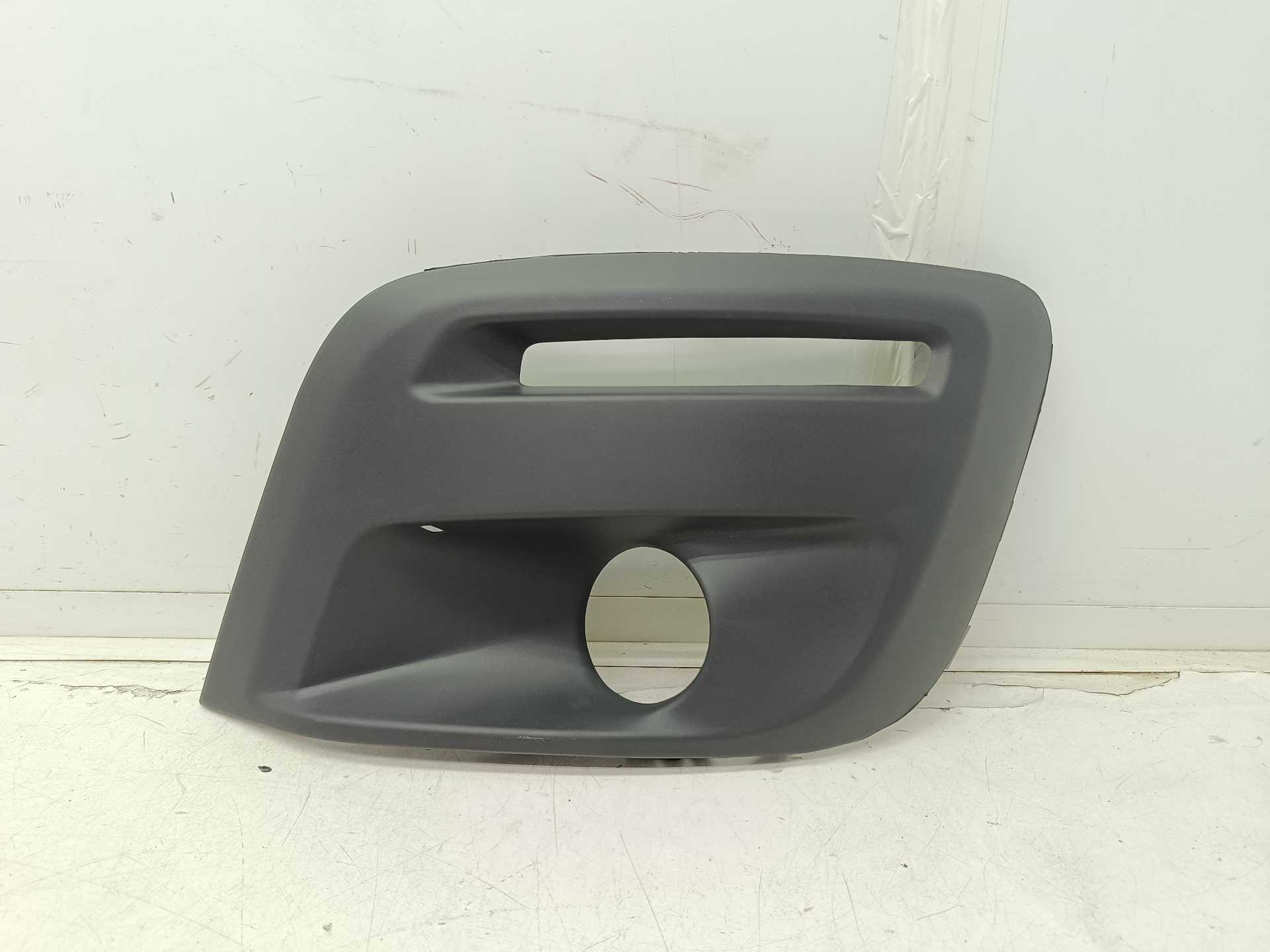 Recambio de moldura paragolpes delantera izquierda para citroën berlingo referencia OEM IAM 1613564580  