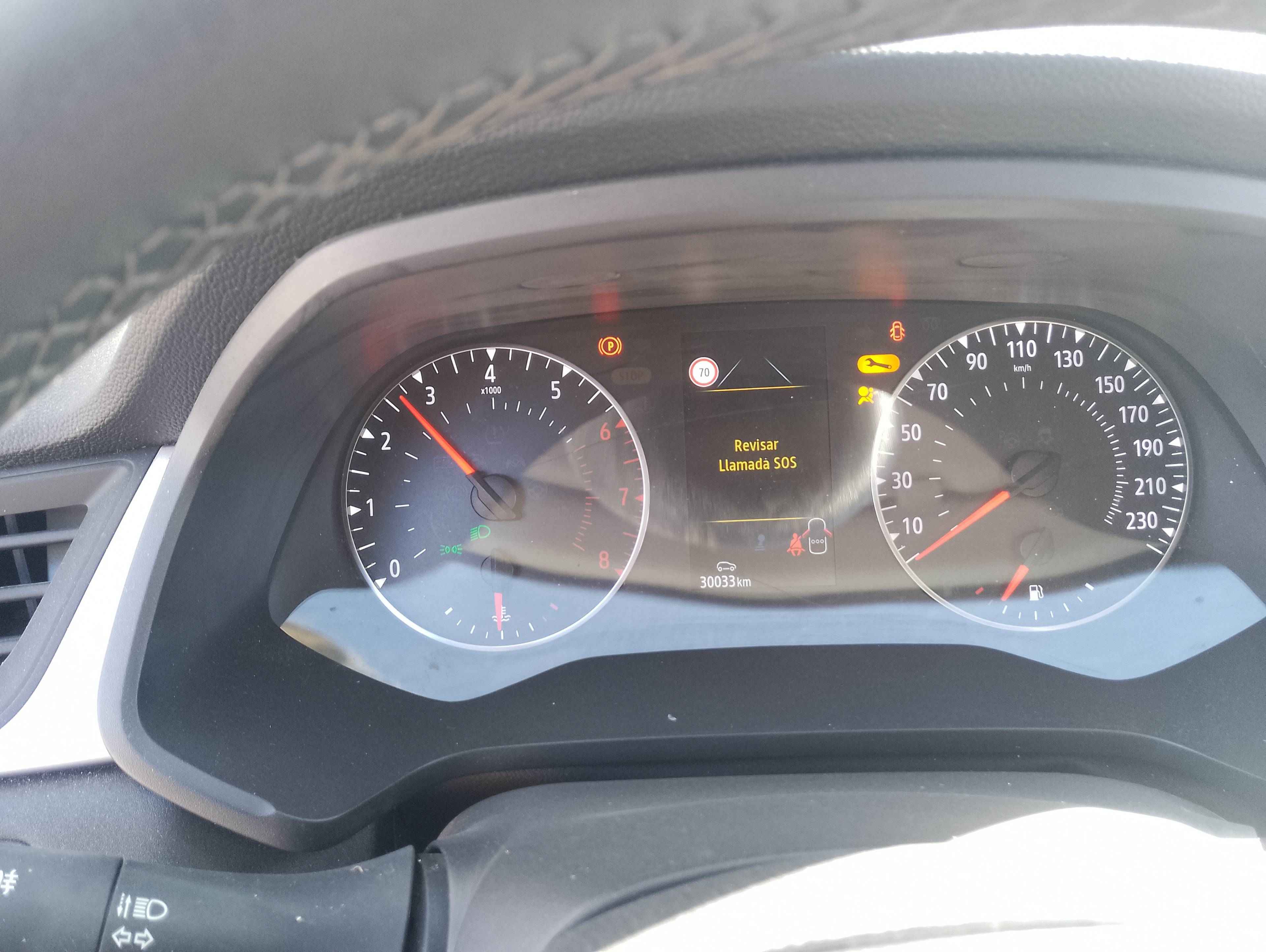 Recambio de cuadro instrumentos para renault captur ii equilibre referencia OEM IAM   