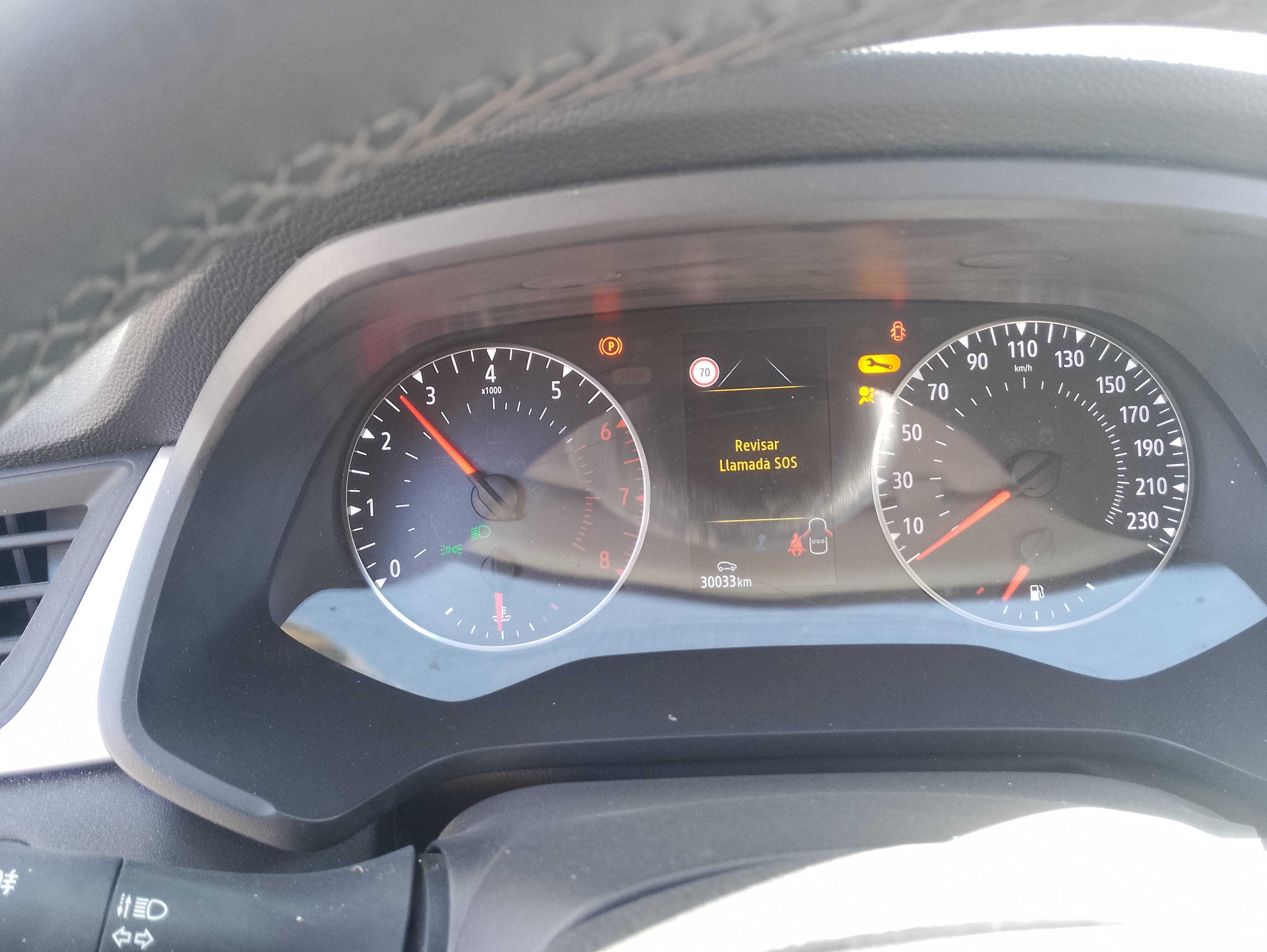 Recambio de cuadro instrumentos para renault captur ii equilibre referencia OEM IAM   