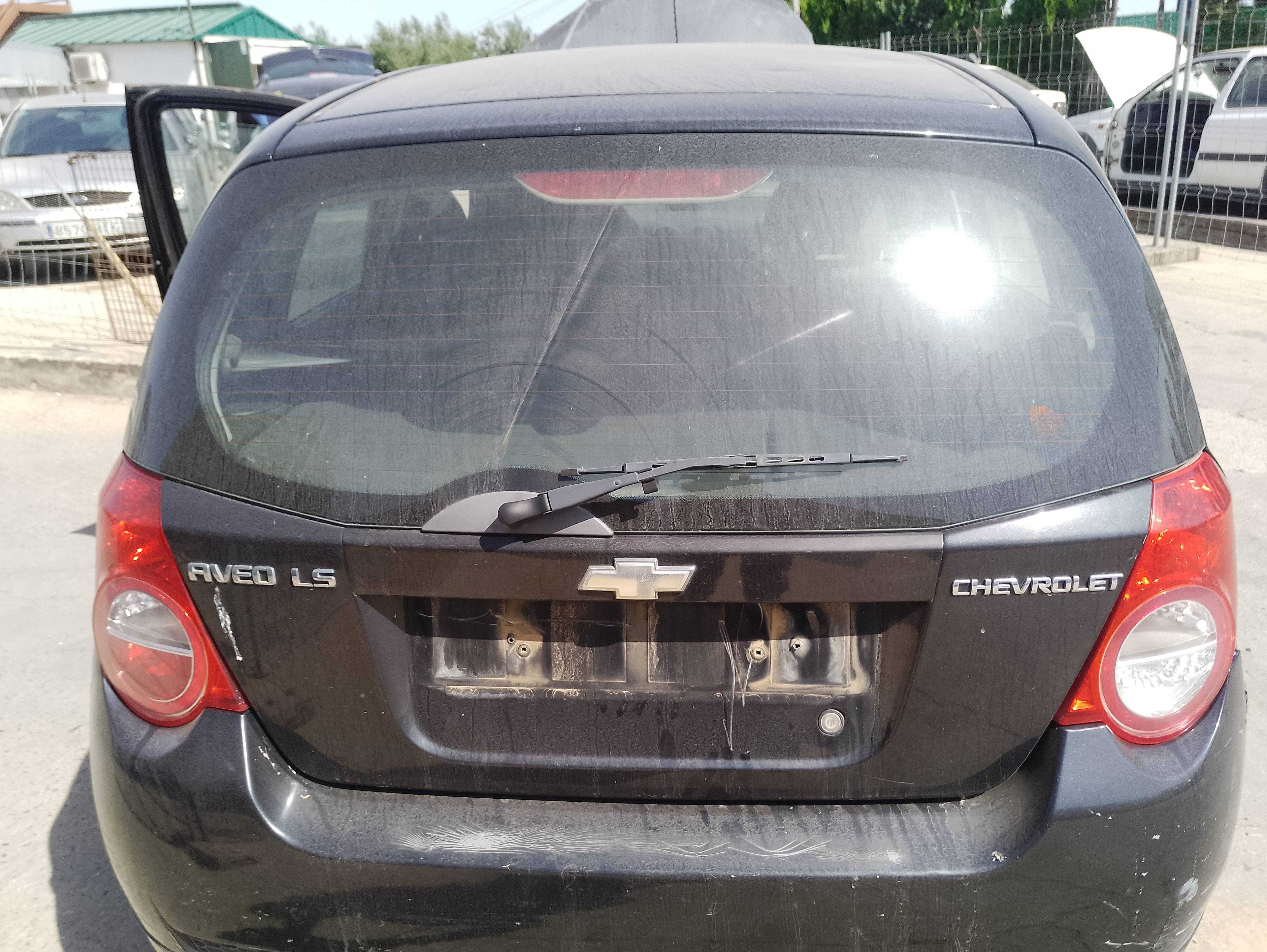 Recambio de porton trasero para chevrolet aveo referencia OEM IAM   