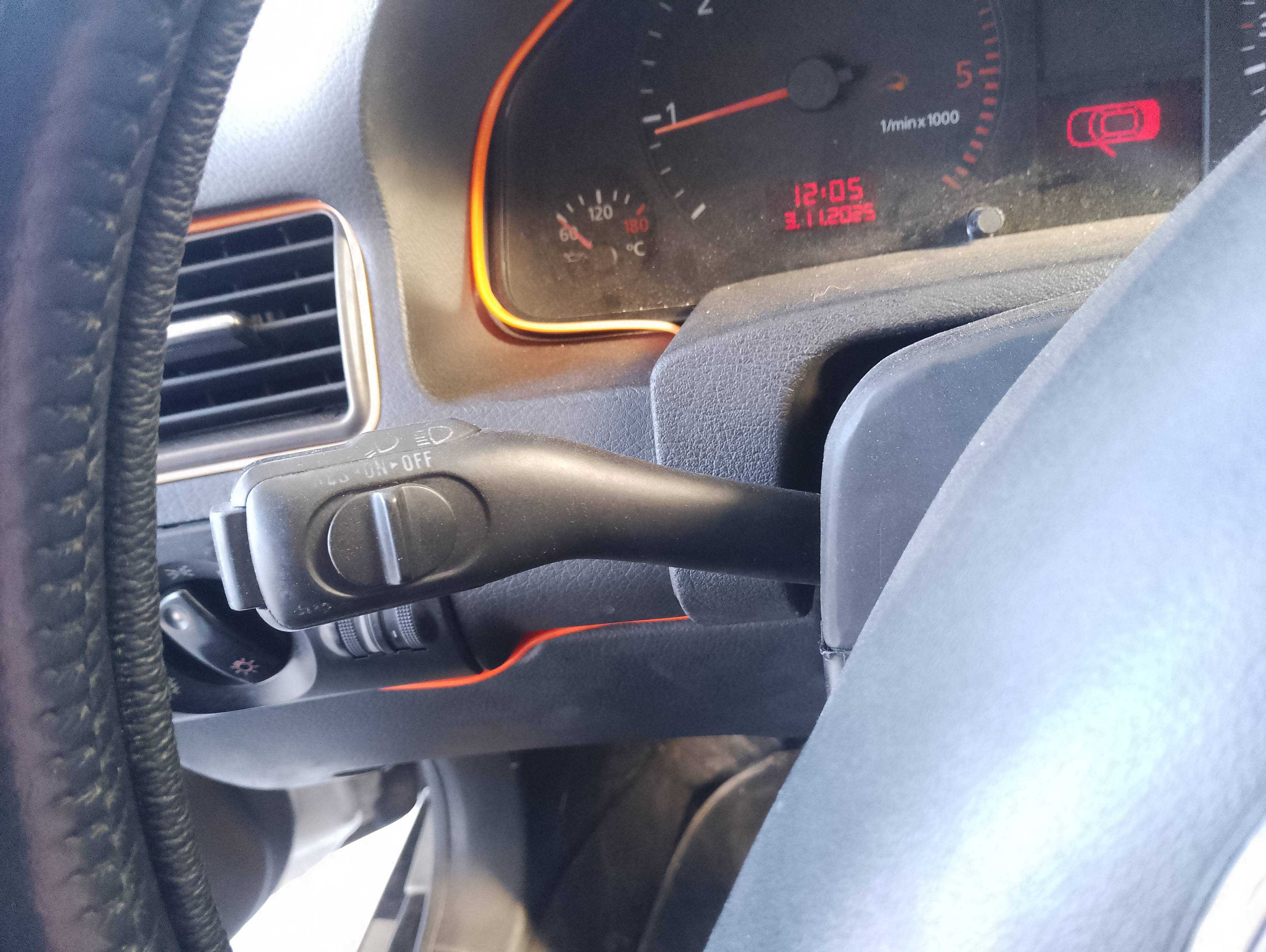 Recambio de mando intermitentes para audi a6 berlina (4b2) 1.9 tdi referencia OEM IAM   