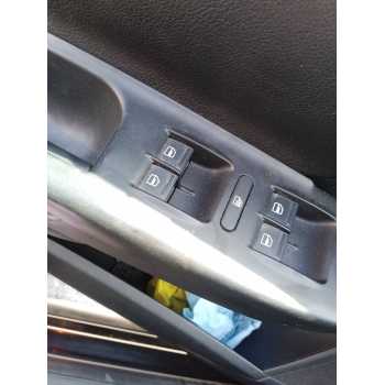 MANDO ELEVALUNAS DELANTERO IZQUIERDO 