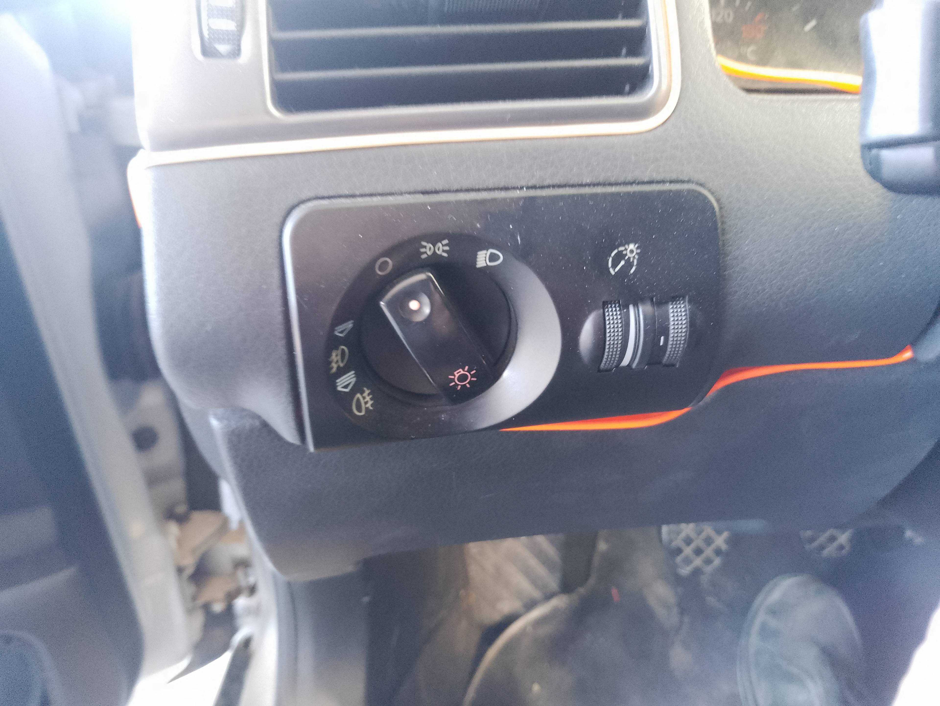 Recambio de mando luces para audi a6 berlina (4b2) 1.9 tdi referencia OEM IAM   