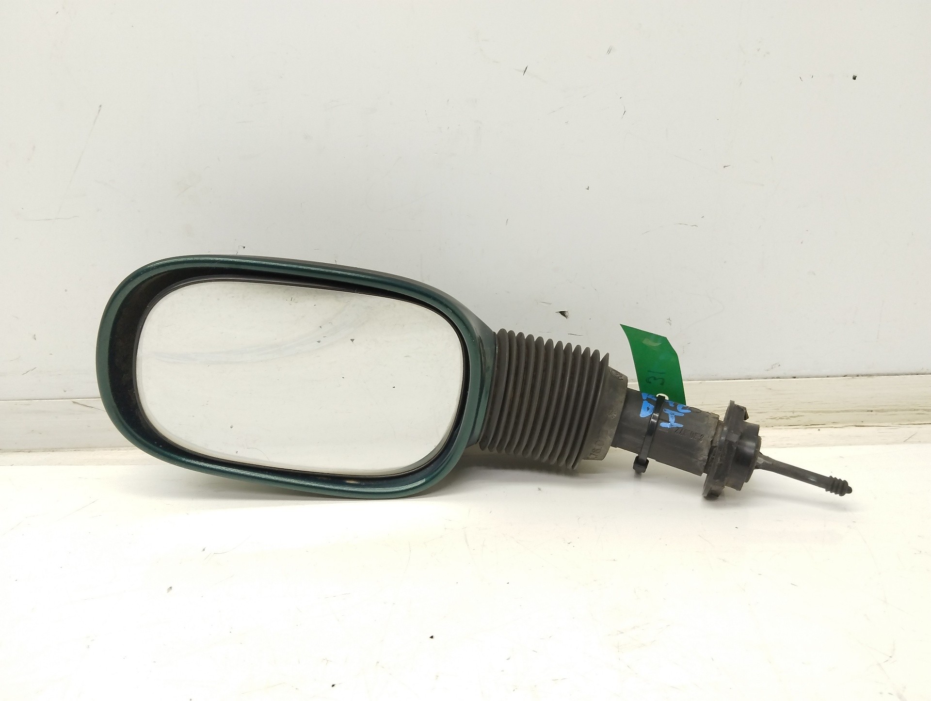 Recambio de retrovisor izquierdo para ford ka (ccq) 2 collection referencia OEM IAM E9010113  