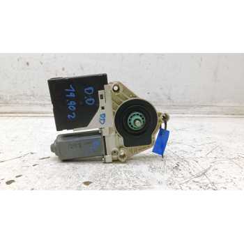 MOTOR ELEVALUNAS DELANTERO DERECHO 5P837402AC 1T0959702AC 