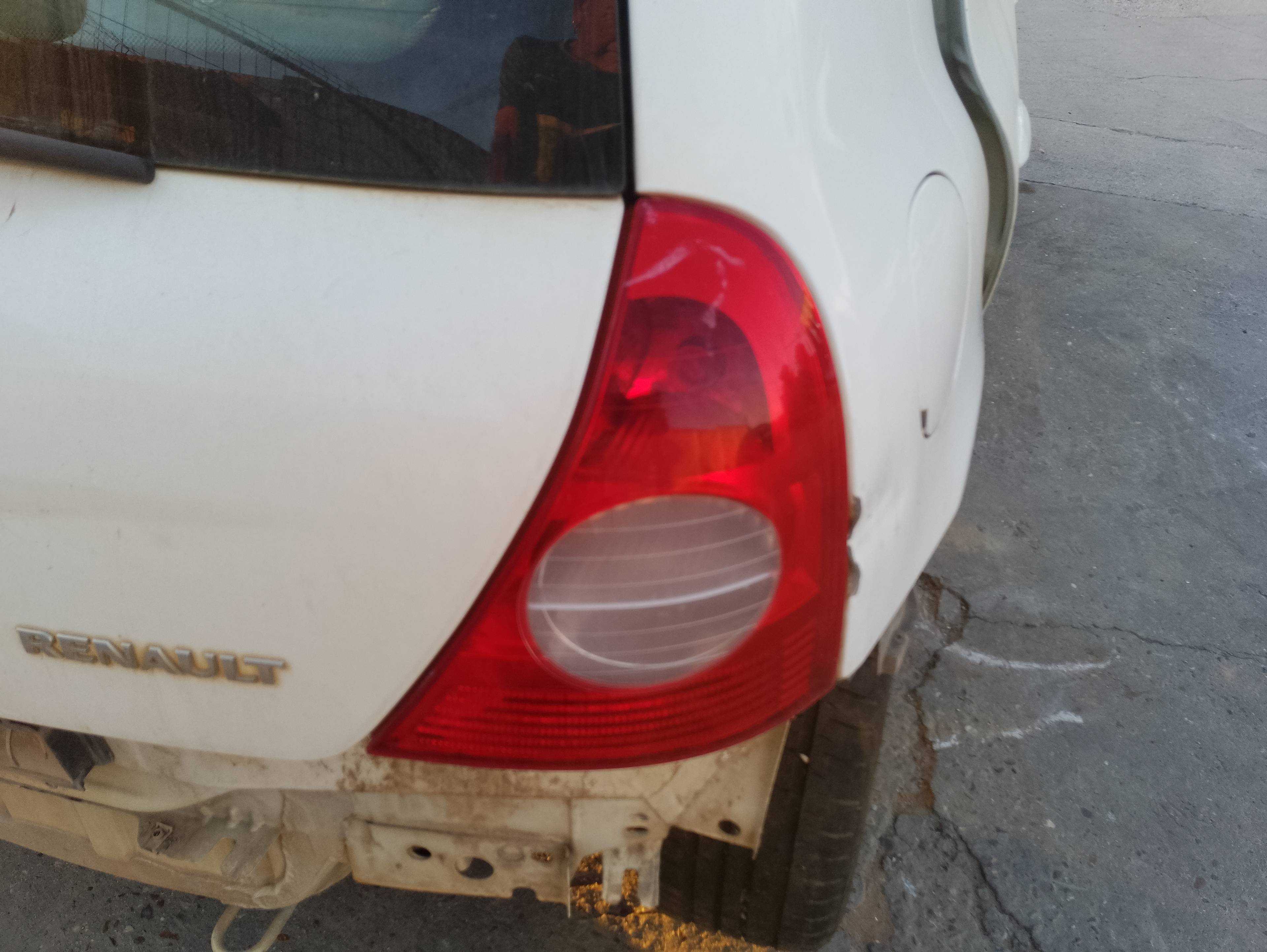 Recambio de piloto trasero derecho para renault clio ii fase ii (b/cb0) authentique referencia OEM IAM   
