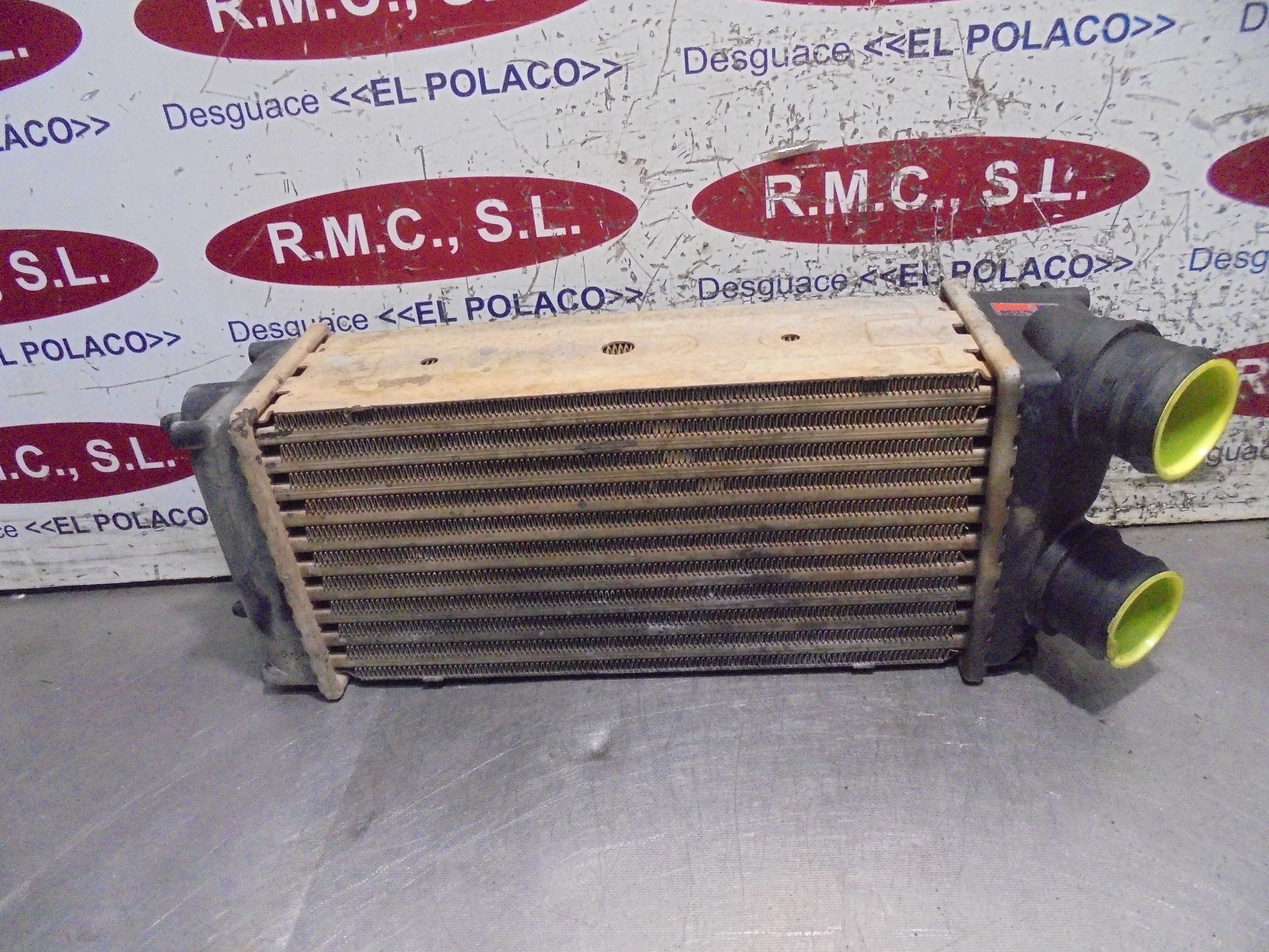 Recambio de intercooler para peugeot 307 (s1) xr clim plus referencia OEM IAM 9648551880 9648551880 VALEO