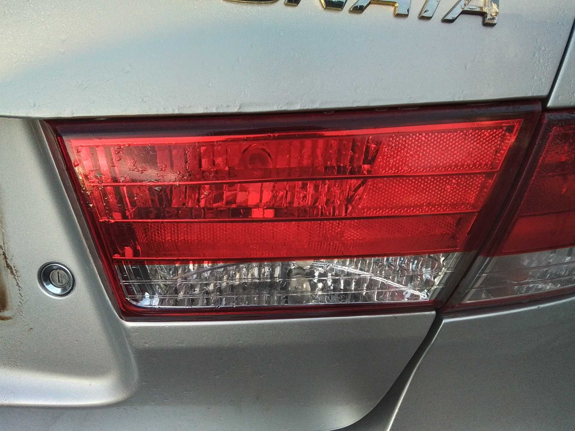 Recambio de piloto porton trasero derecho para hyundai sonata (nf) 2.0 crdi cat referencia OEM IAM   