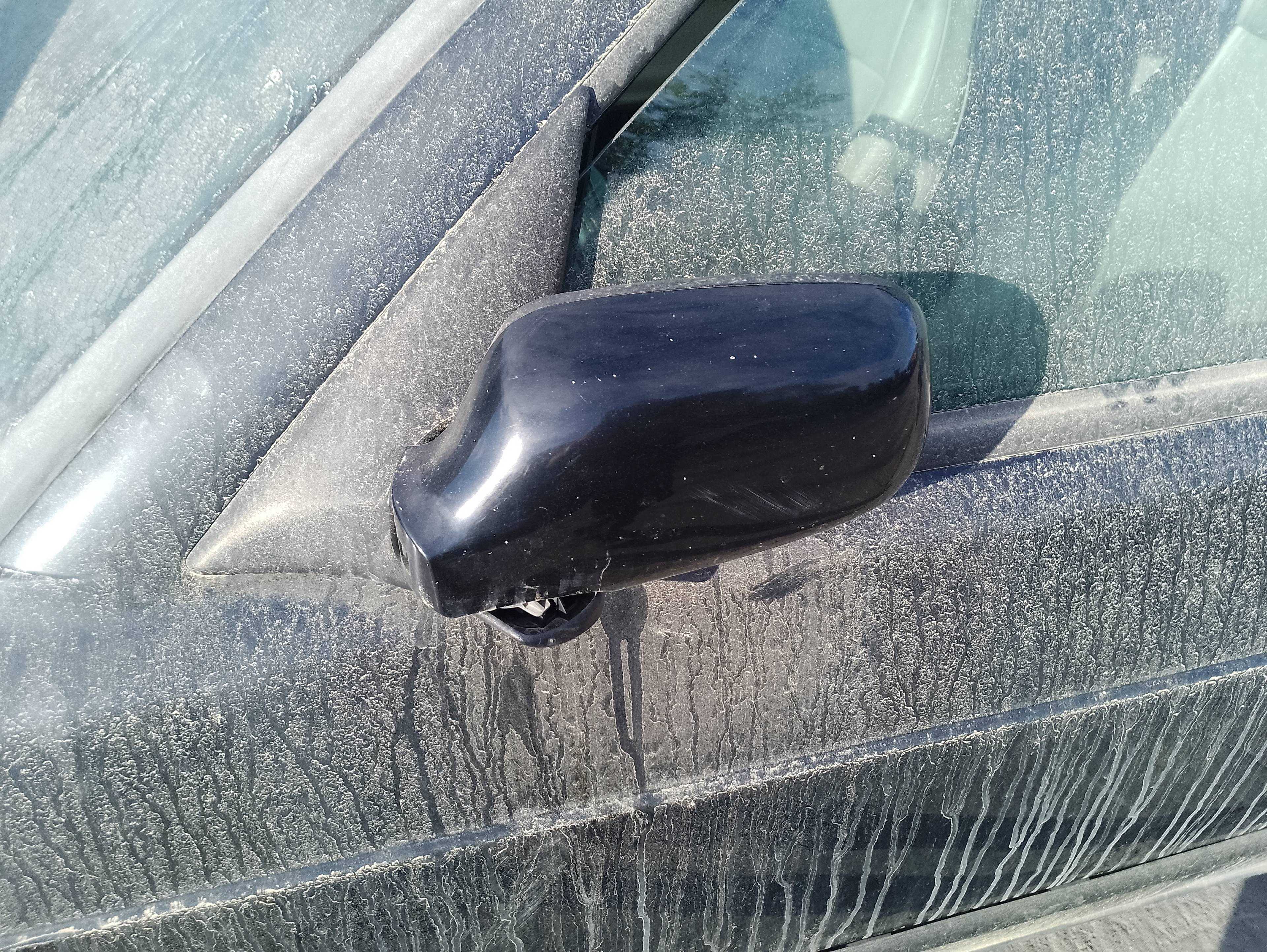 Recambio de retrovisor izquierdo para saab 900 berlina 2.0 cat referencia OEM IAM   