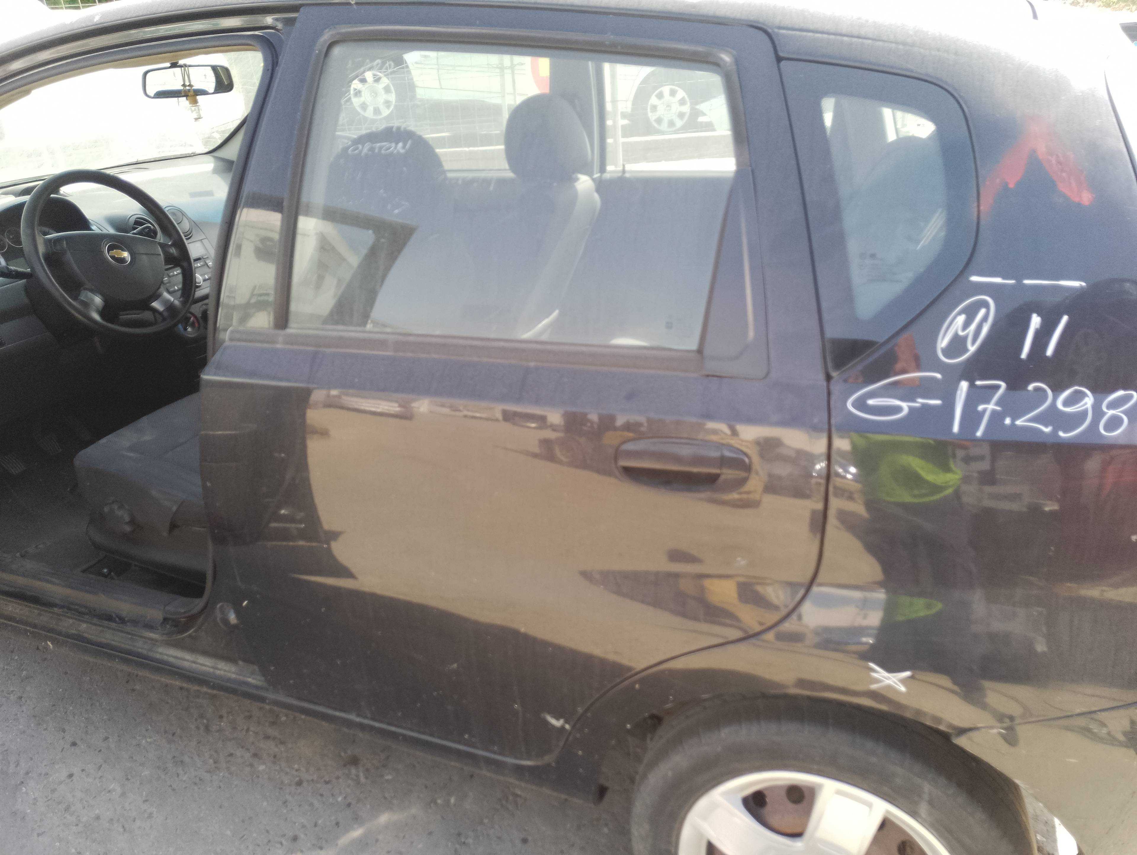 Recambio de puerta trasera izquierda para chevrolet aveo referencia OEM IAM   
