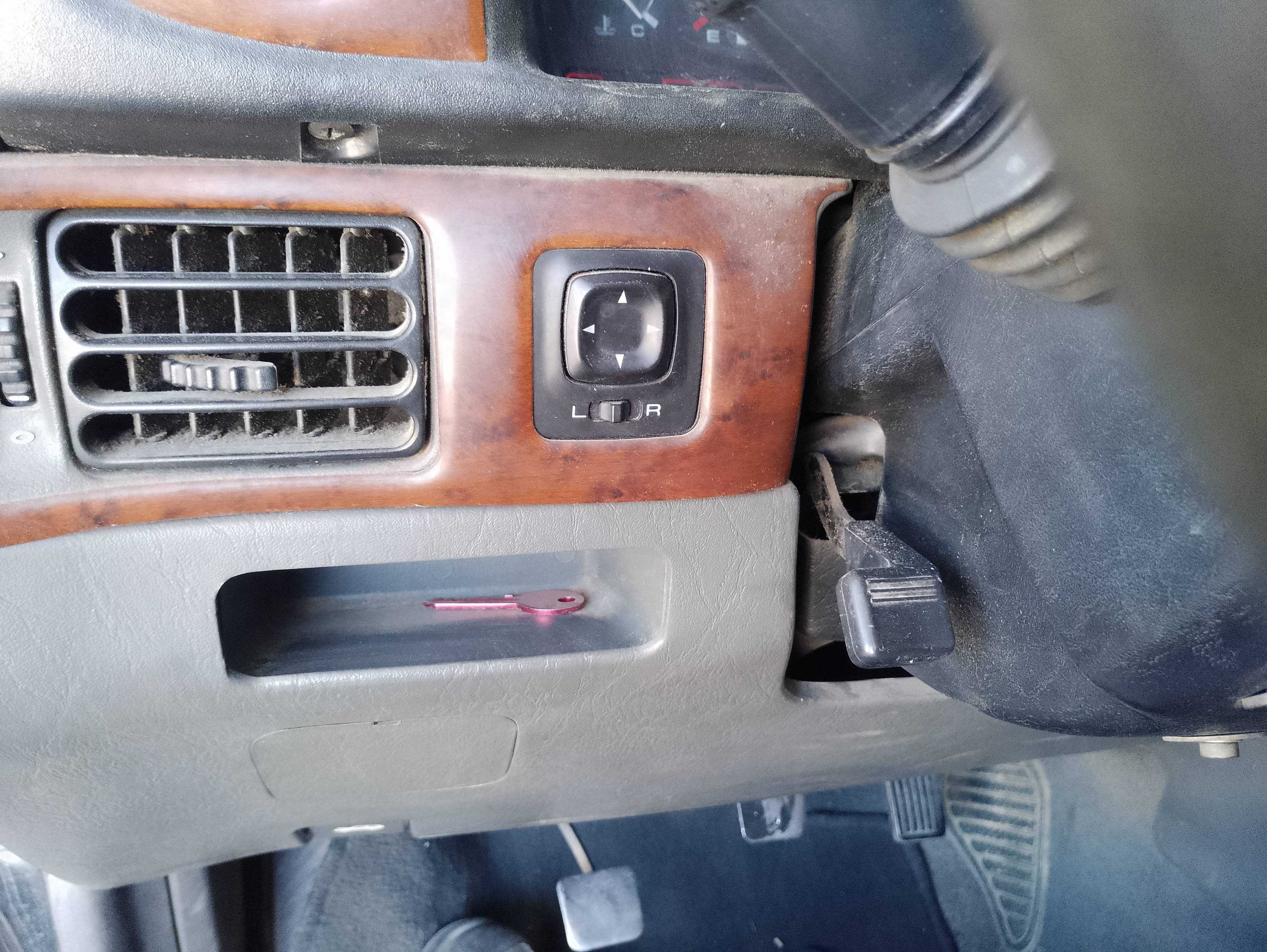 Recambio de mando retrovisor para ssangyong musso 4x4 wagon referencia OEM IAM   