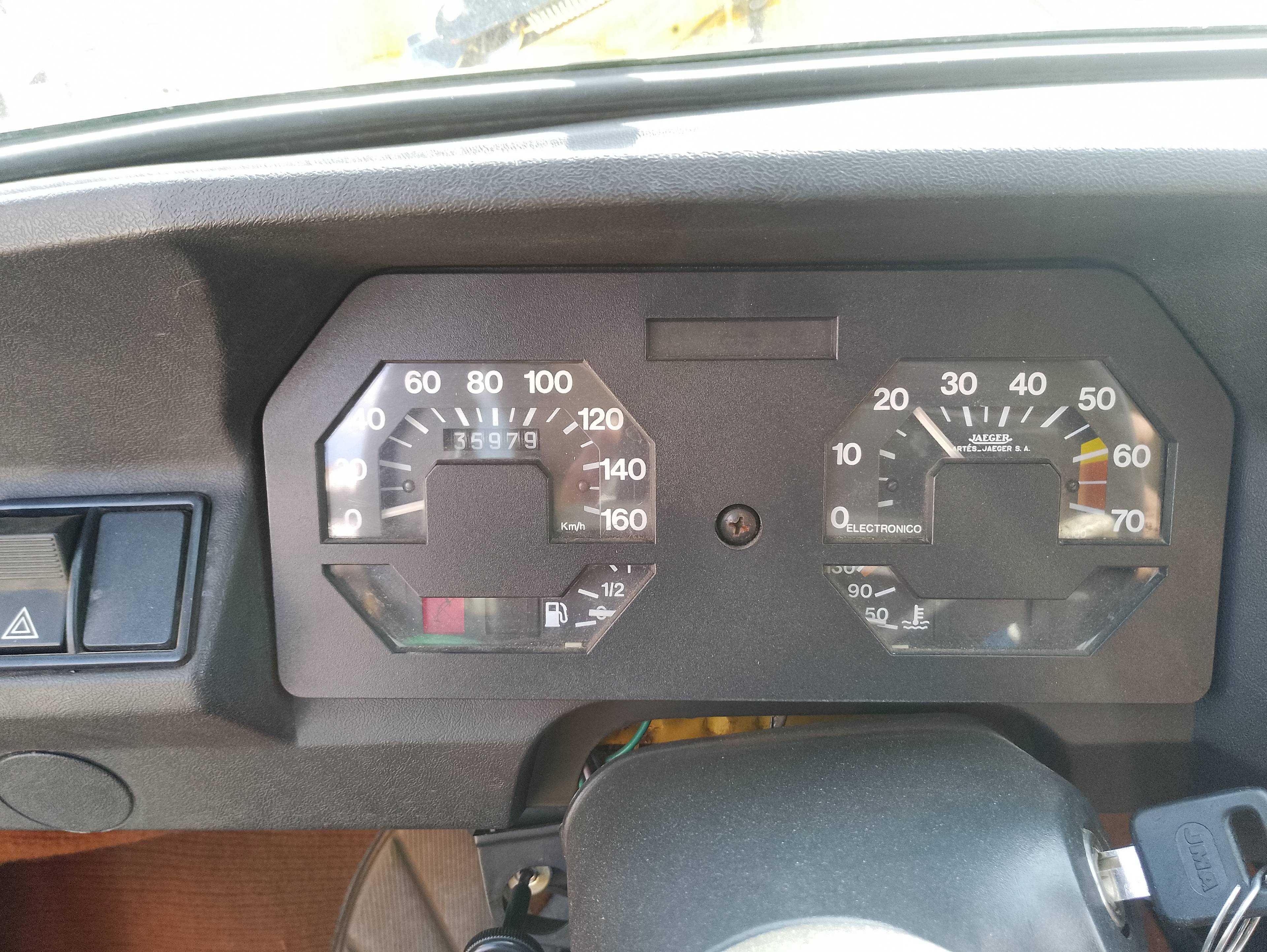 Recambio de cuadro instrumentos para seat 127 referencia OEM IAM   