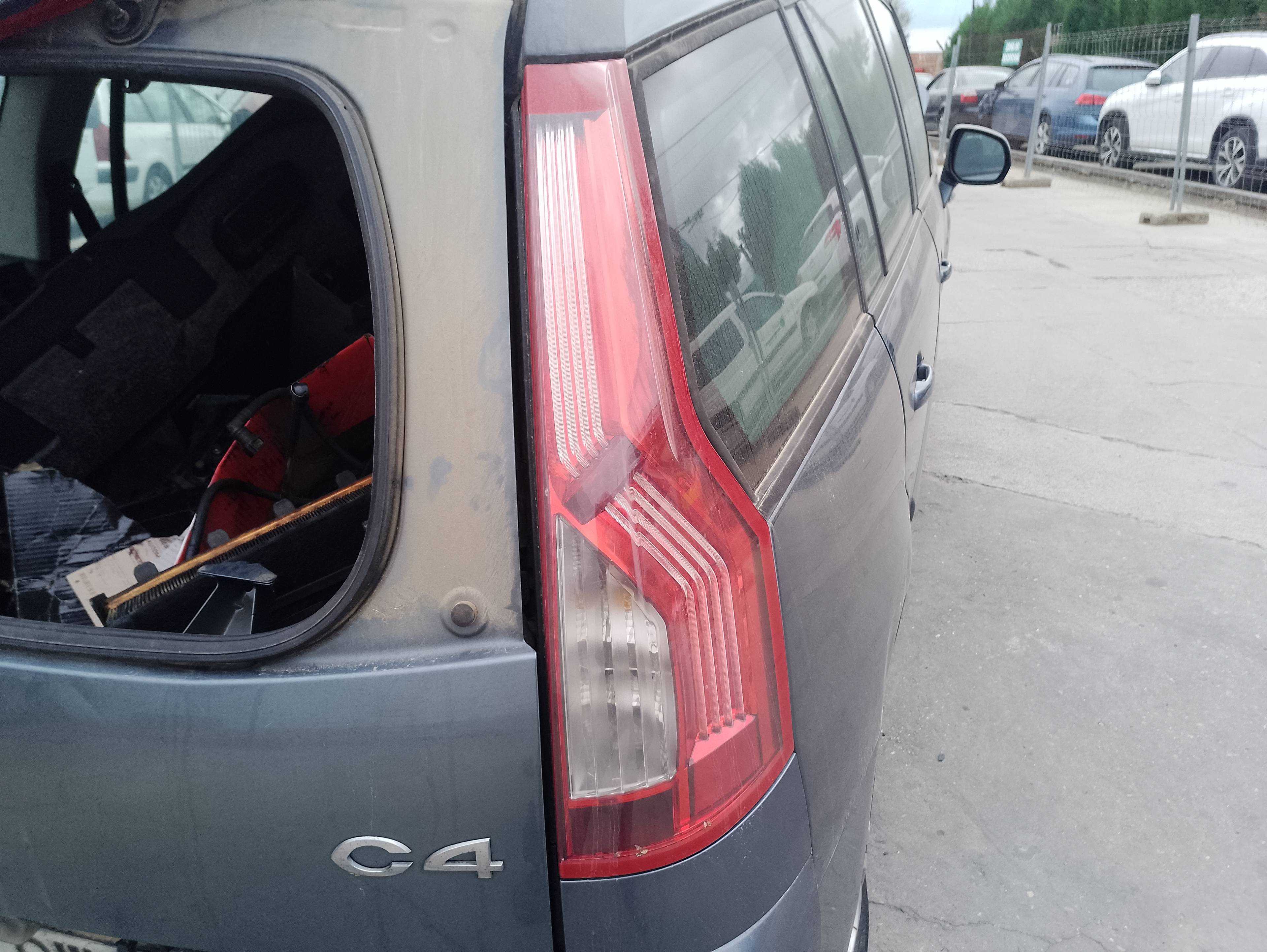 Recambio de piloto trasero derecho para citroën c4 picasso referencia OEM IAM   