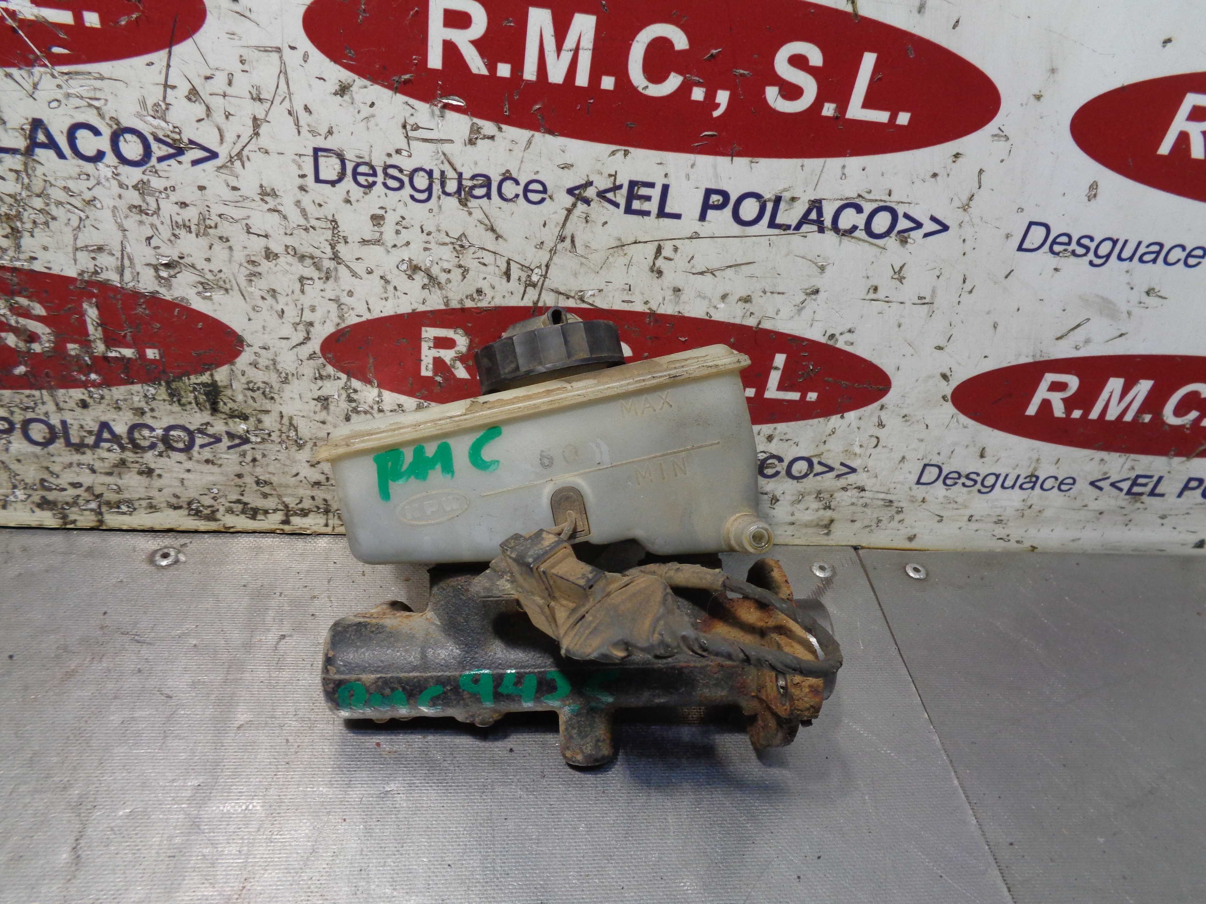 Recambio de bomba freno para kia retona 2.0 td kombi referencia OEM IAM   