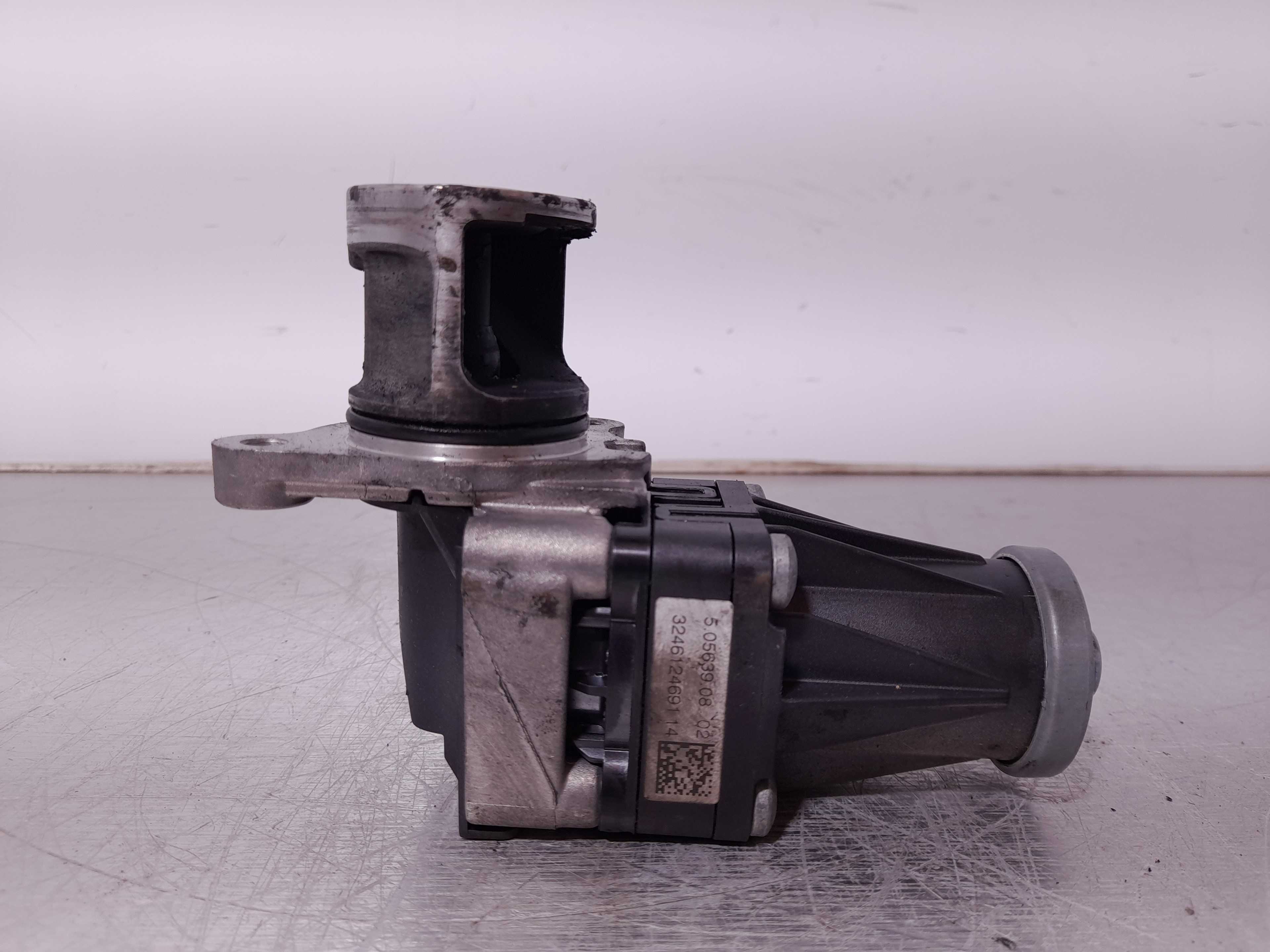 Recambio de valvula egr para citroën c3 picasso 1.6 hdi fap referencia OEM IAM 702209110 PIERBURG 