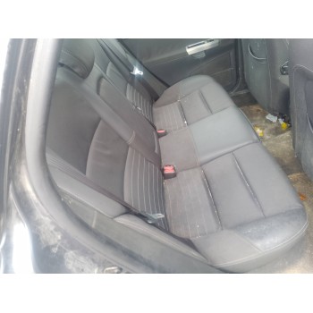 Recambio de asientos traseros para volvo s40 berlina 2.0 d kinetic referencia OEM IAM   